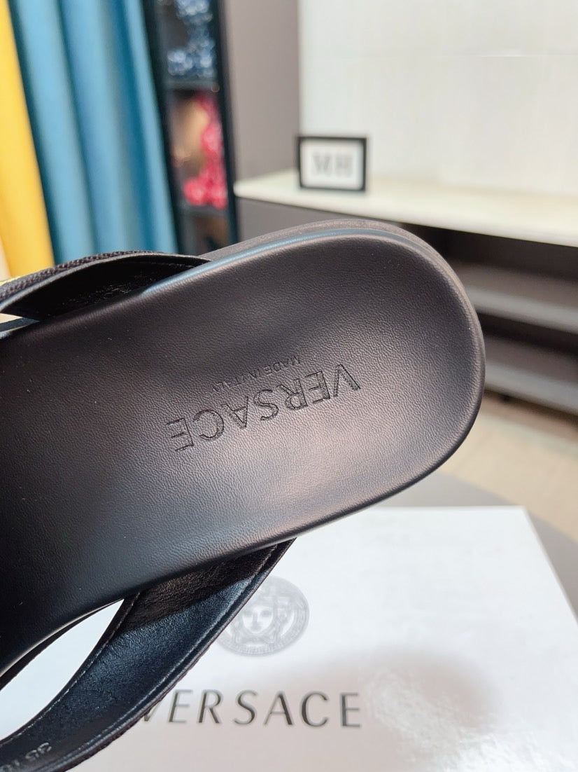 LuxluxHouse Best Quality Sandals Versace