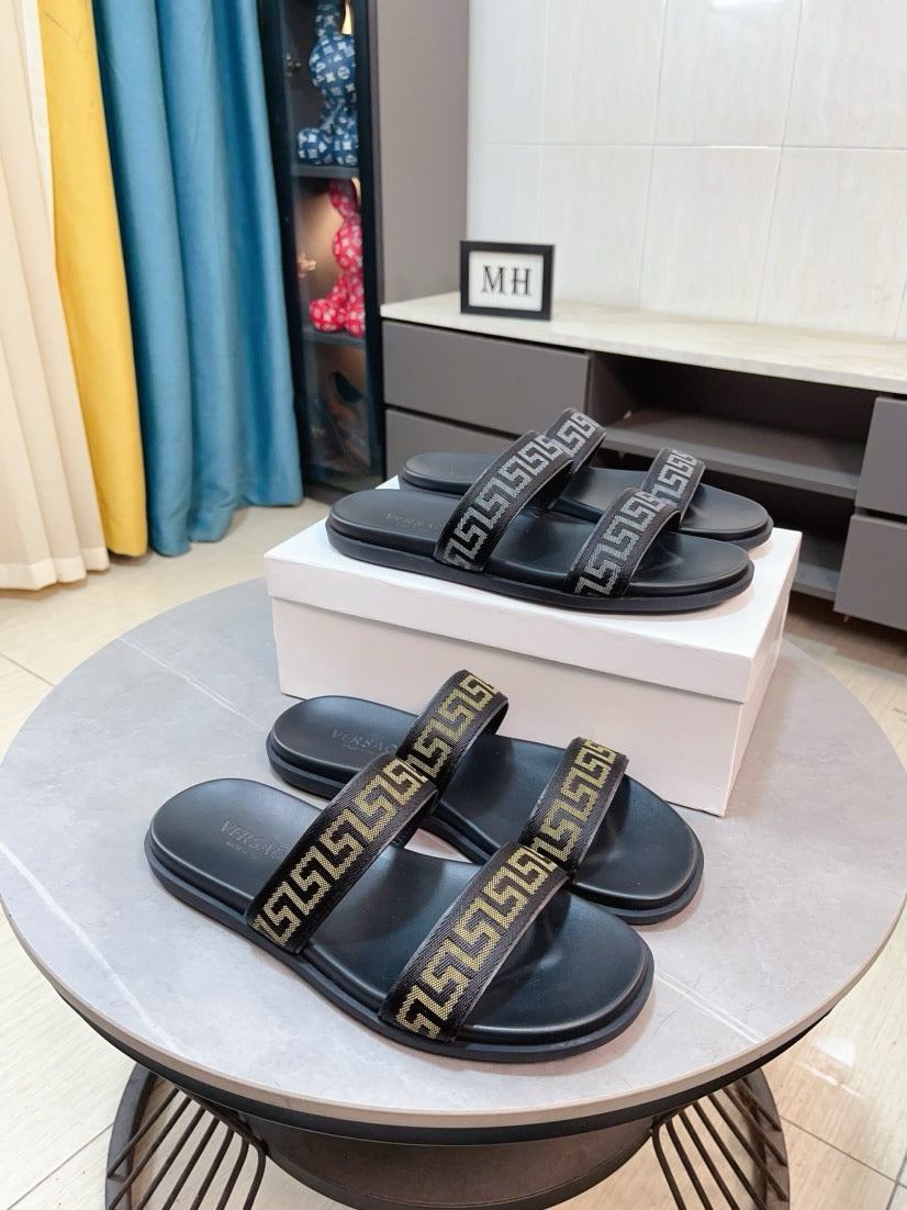 LuxluxHouse Best Quality Sandals Versace