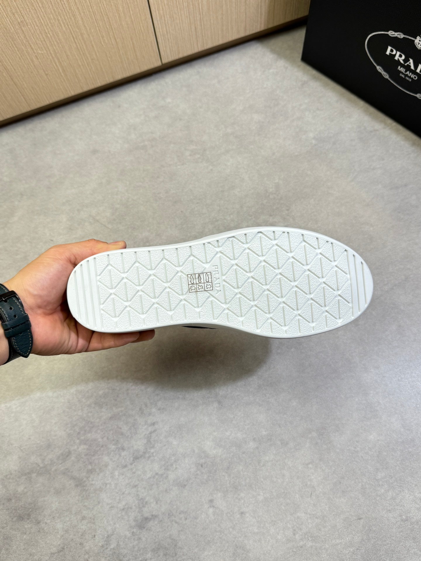 LuxluxHouse Best Quality Shoes Prada