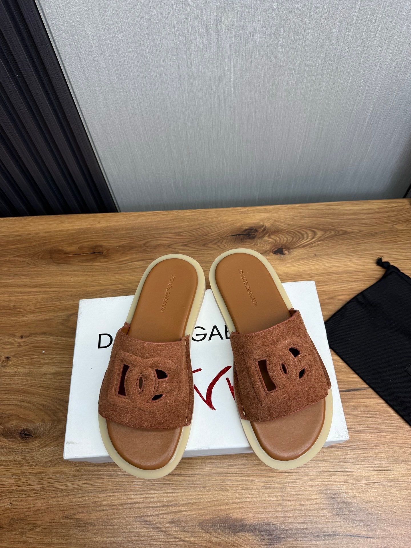 LuxluxHouse Best Quality Sandals Dolce & Gabbana