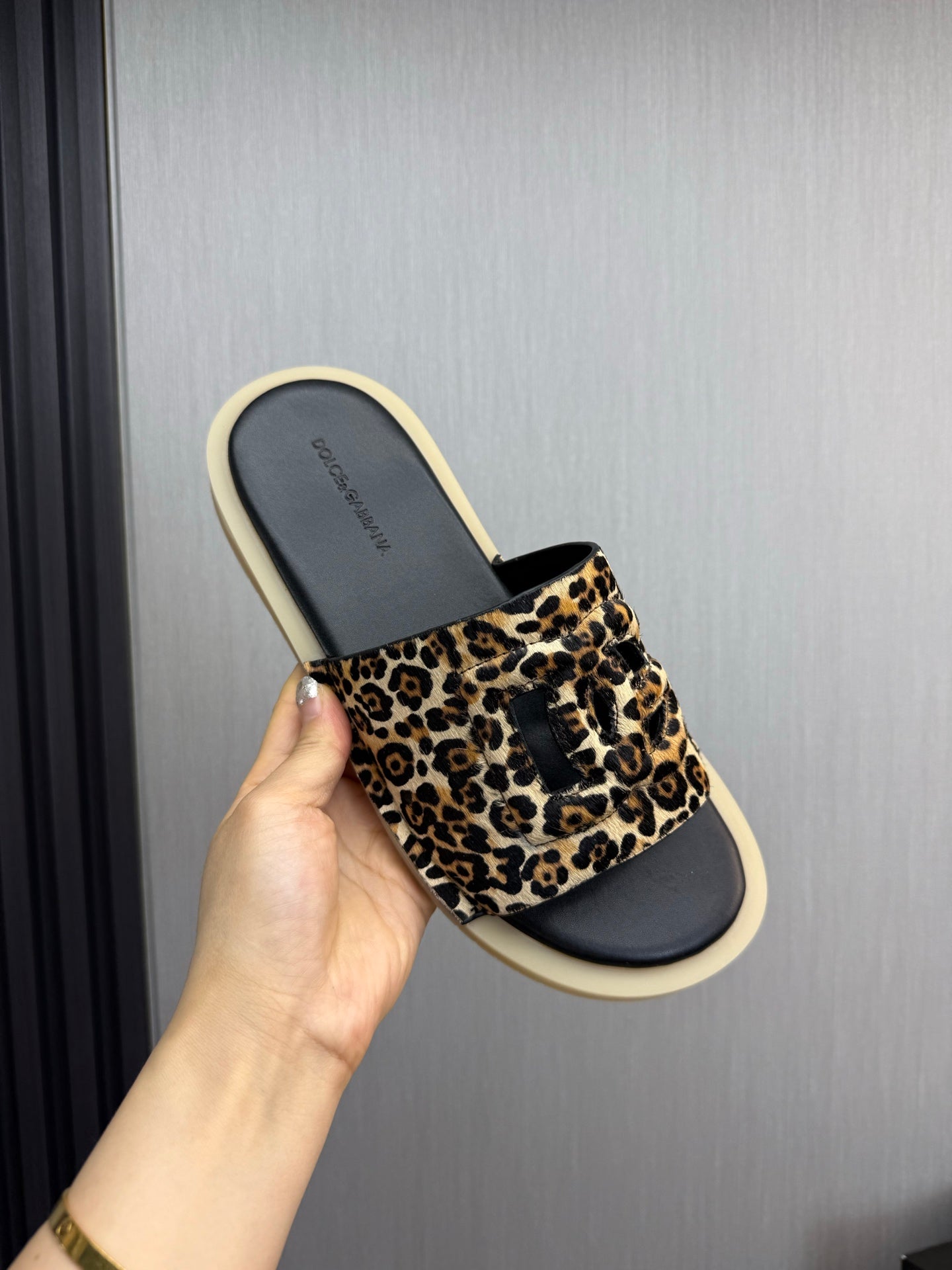 LuxluxHouse Best Quality Sandals Dolce & Gabbana