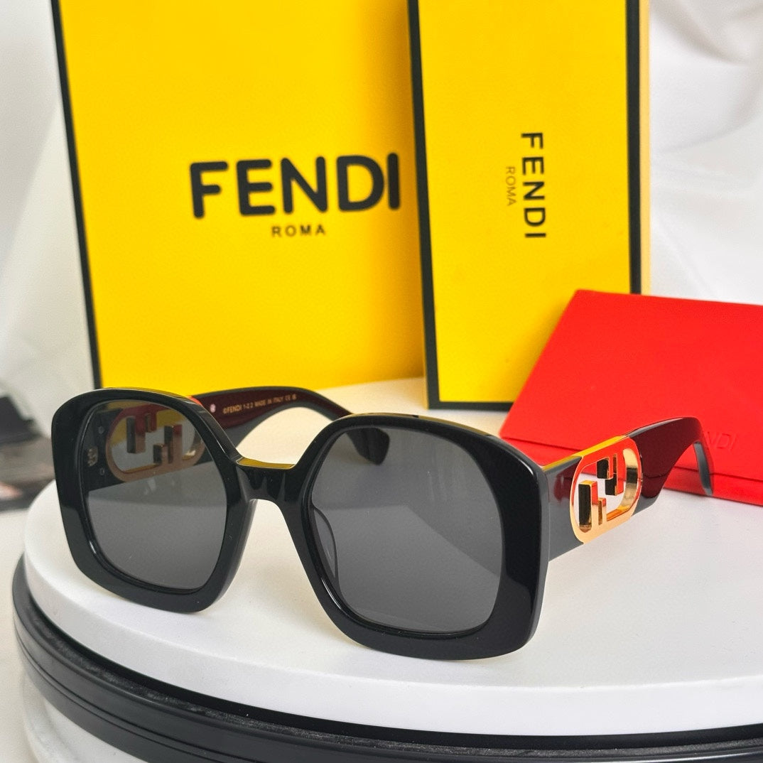 LuxluxHouse Best Quality Glasses Fendi