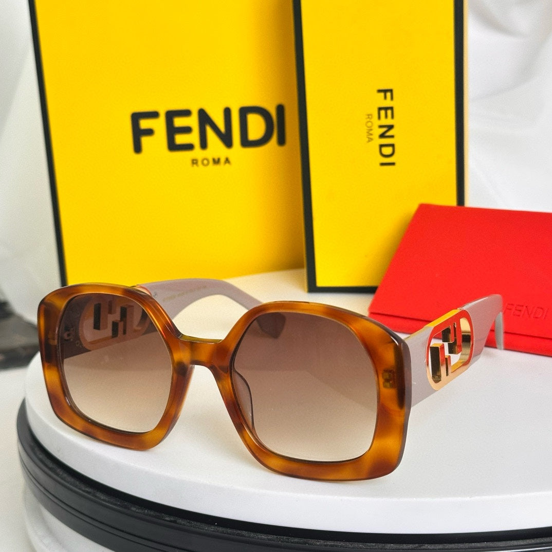 LuxluxHouse Best Quality Glasses Fendi