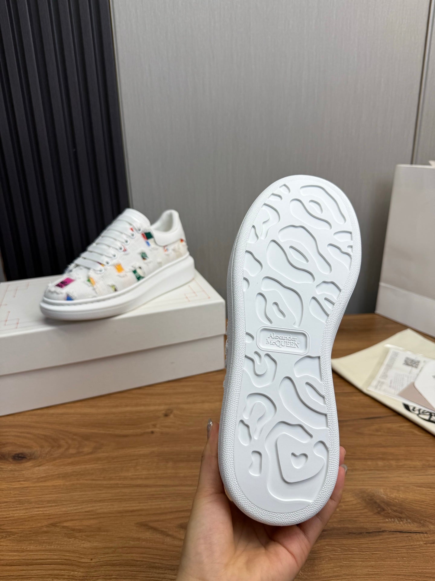 LuxluxHouse Best Quality Shoes Alexander McQueen