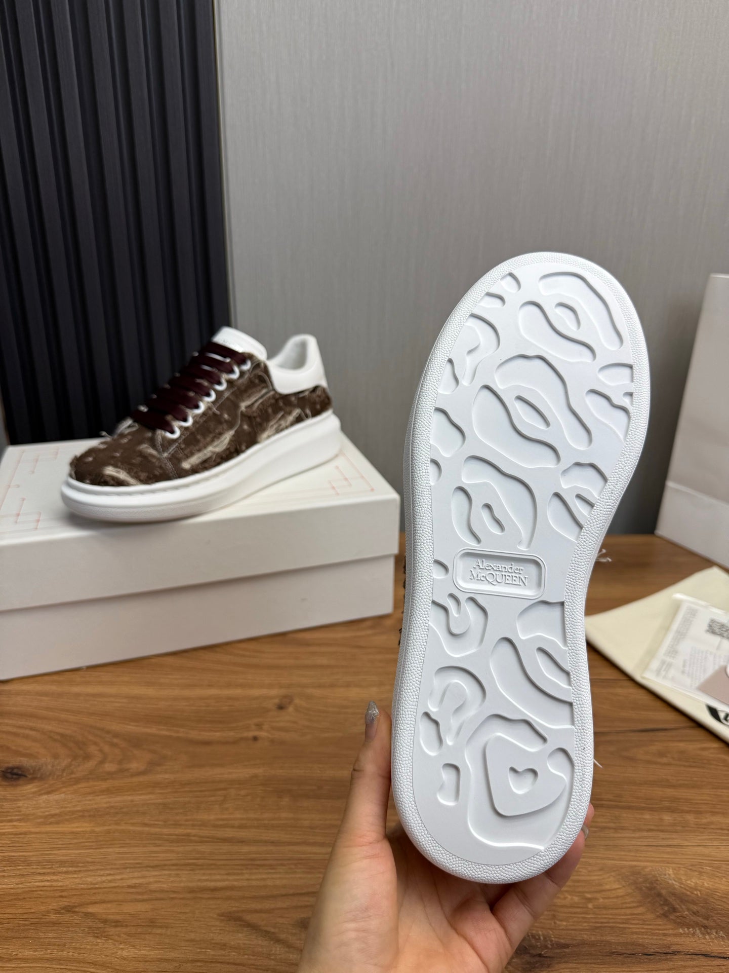 LuxluxHouse Best Quality Shoes Alexander McQueen