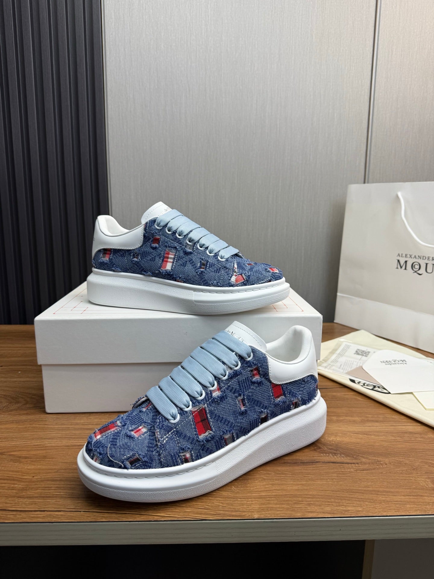 LuxluxHouse Best Quality Shoes Alexander McQueen