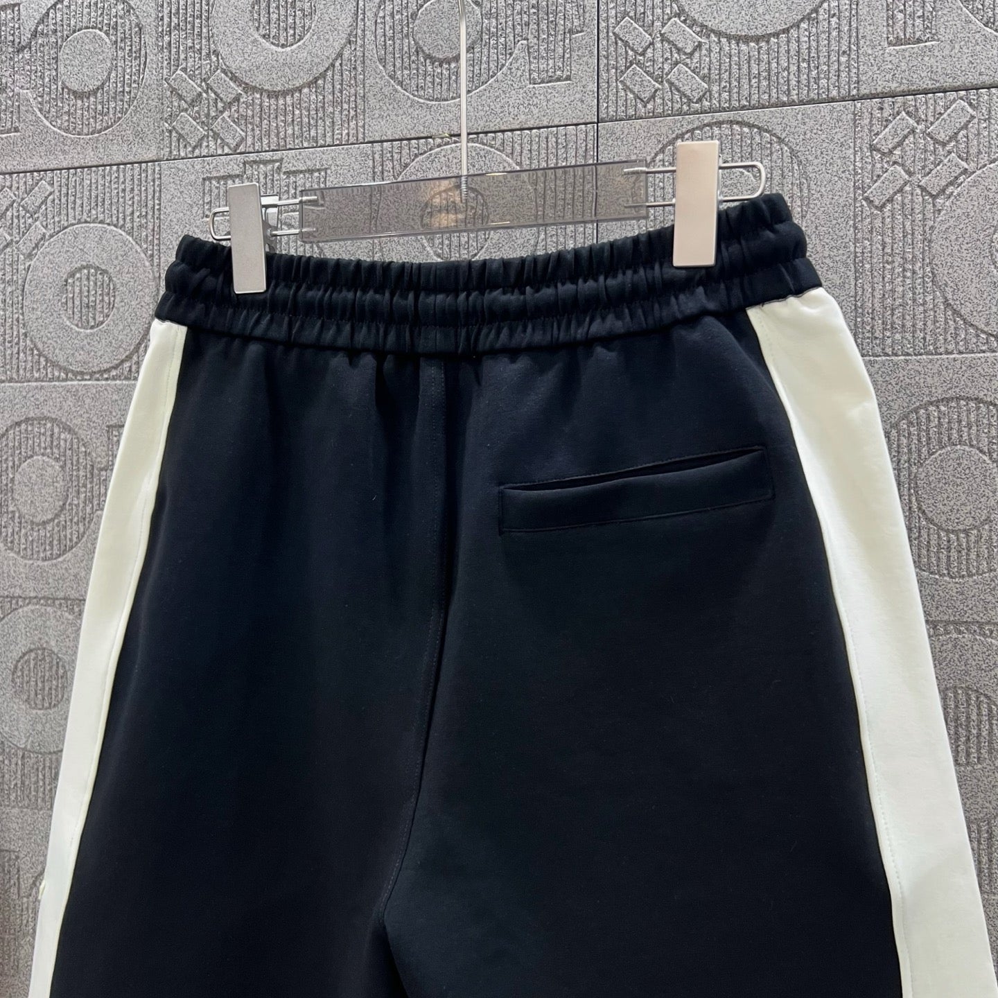 LuxluxHouse Best Quality Clothes Pants Moncler