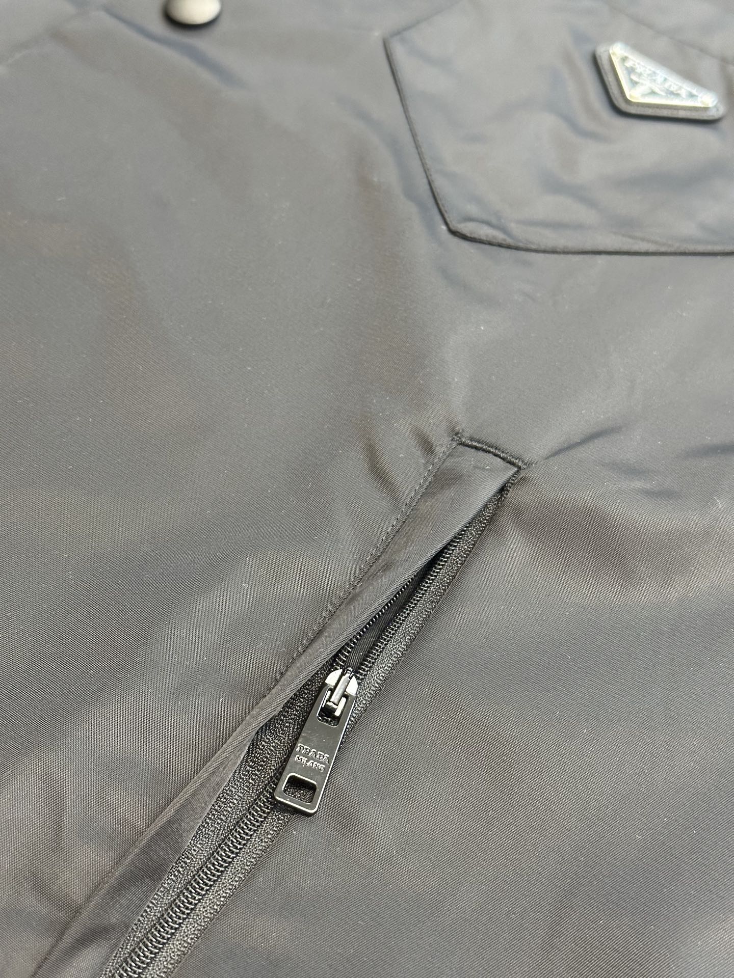 LuxluxHouse Best Quality Clothes Shirts&Polo Prada