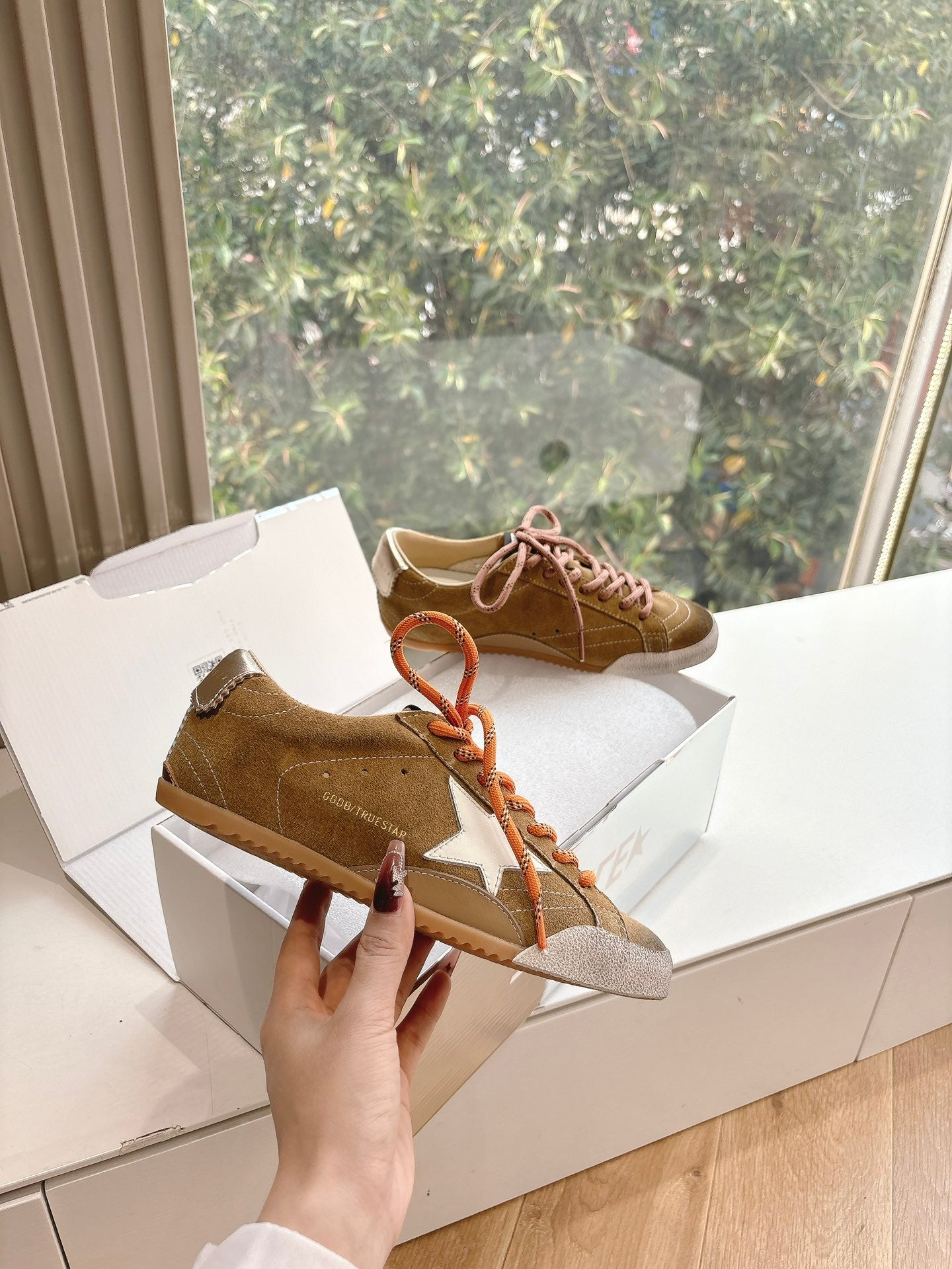 LuxluxHouse Best Quality Shoes Golden Goose