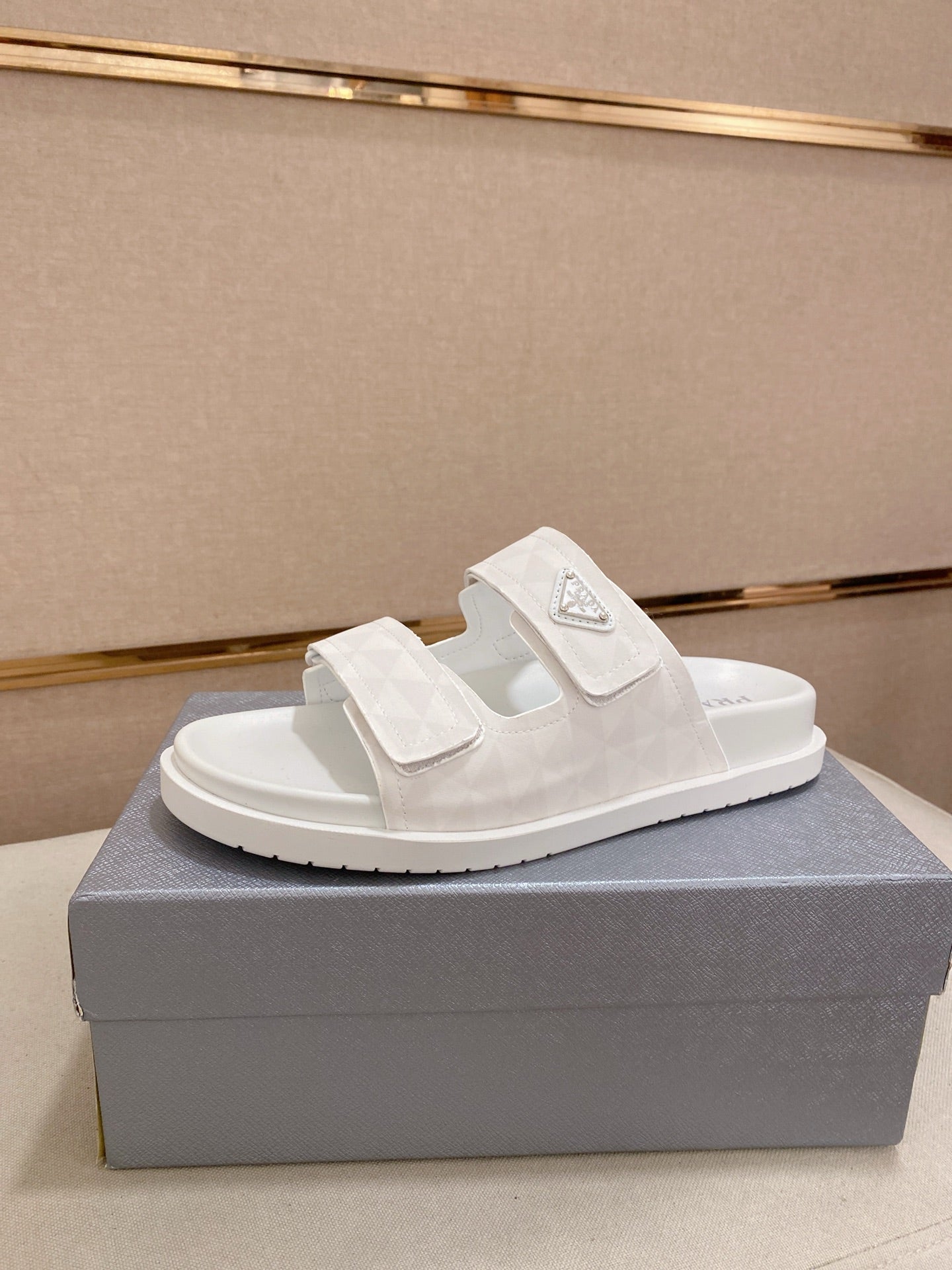 LuxluxHouse Best Quality Sandals Prada