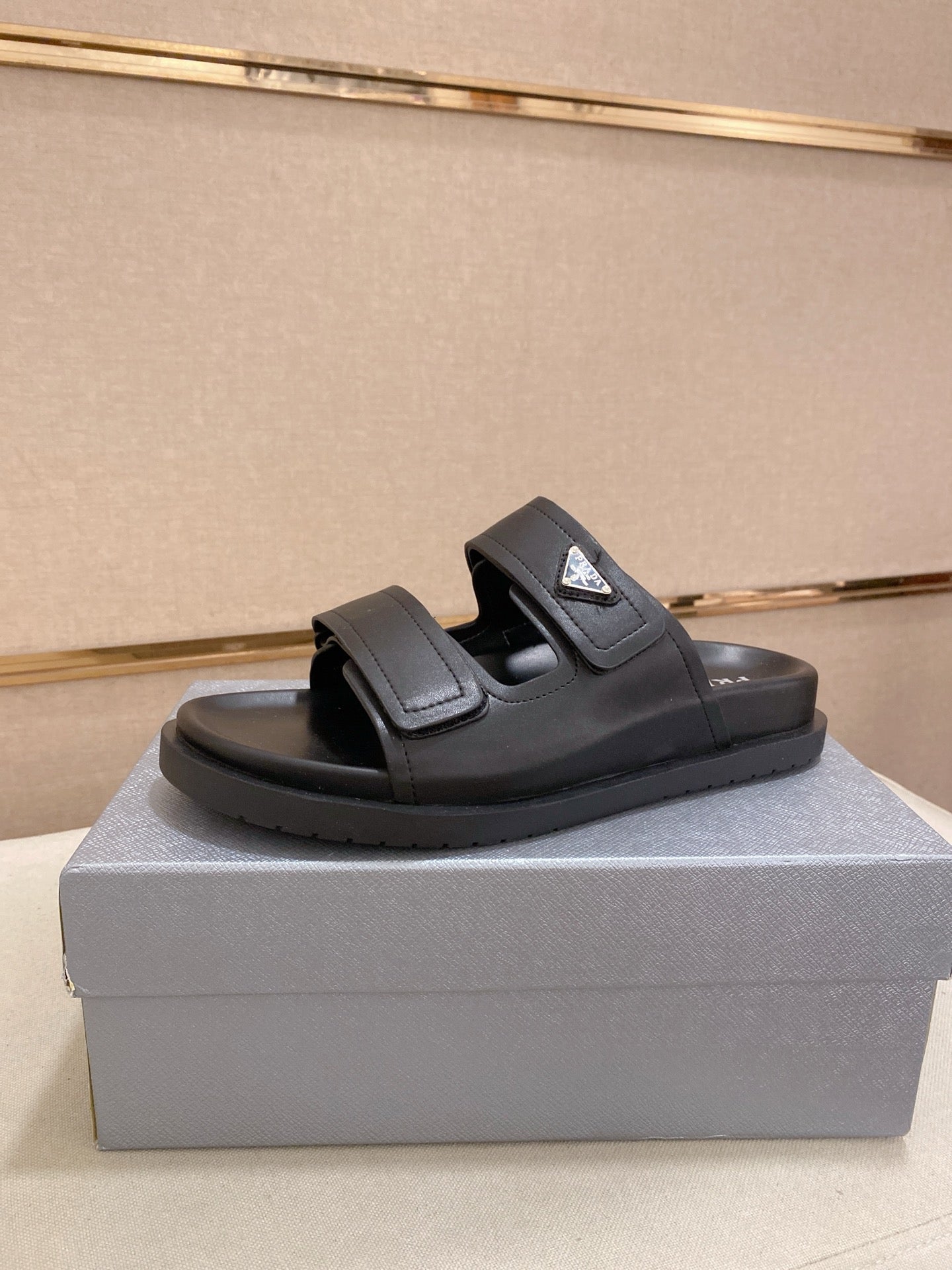 LuxluxHouse Best Quality Sandals Prada