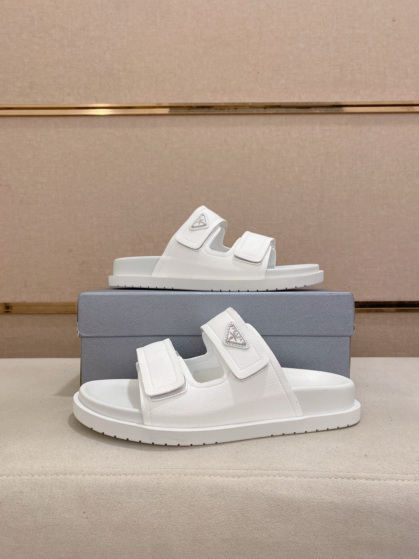 LuxluxHouse Best Quality Sandals Prada