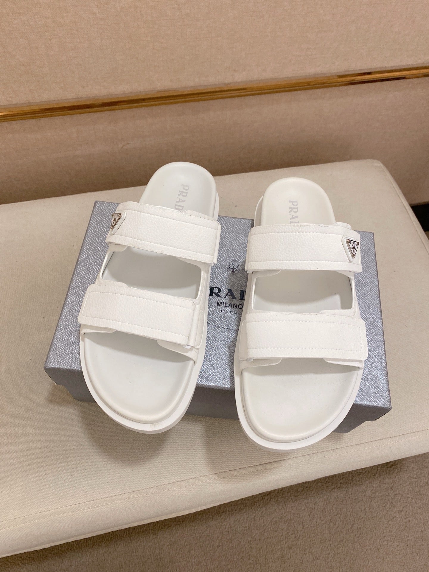 LuxluxHouse Best Quality Sandals Prada