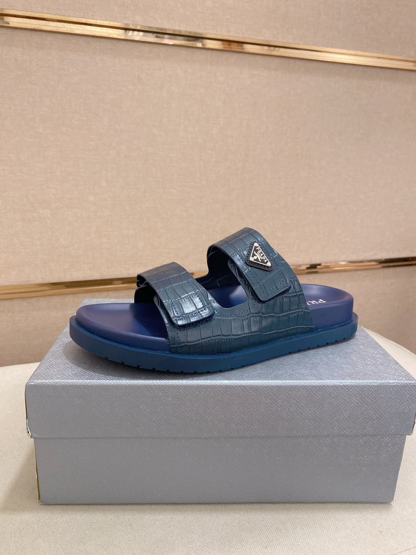 LuxluxHouse Best Quality Sandals Prada