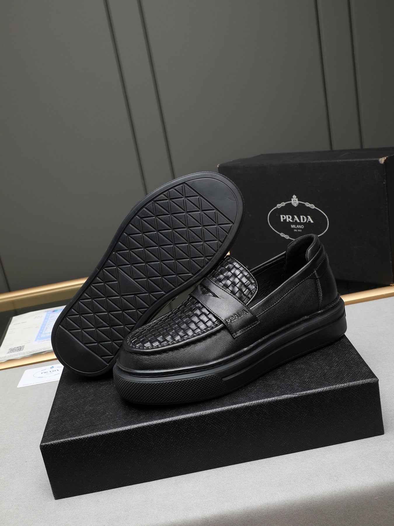 LuxluxHouse Best Quality Shoes Prada