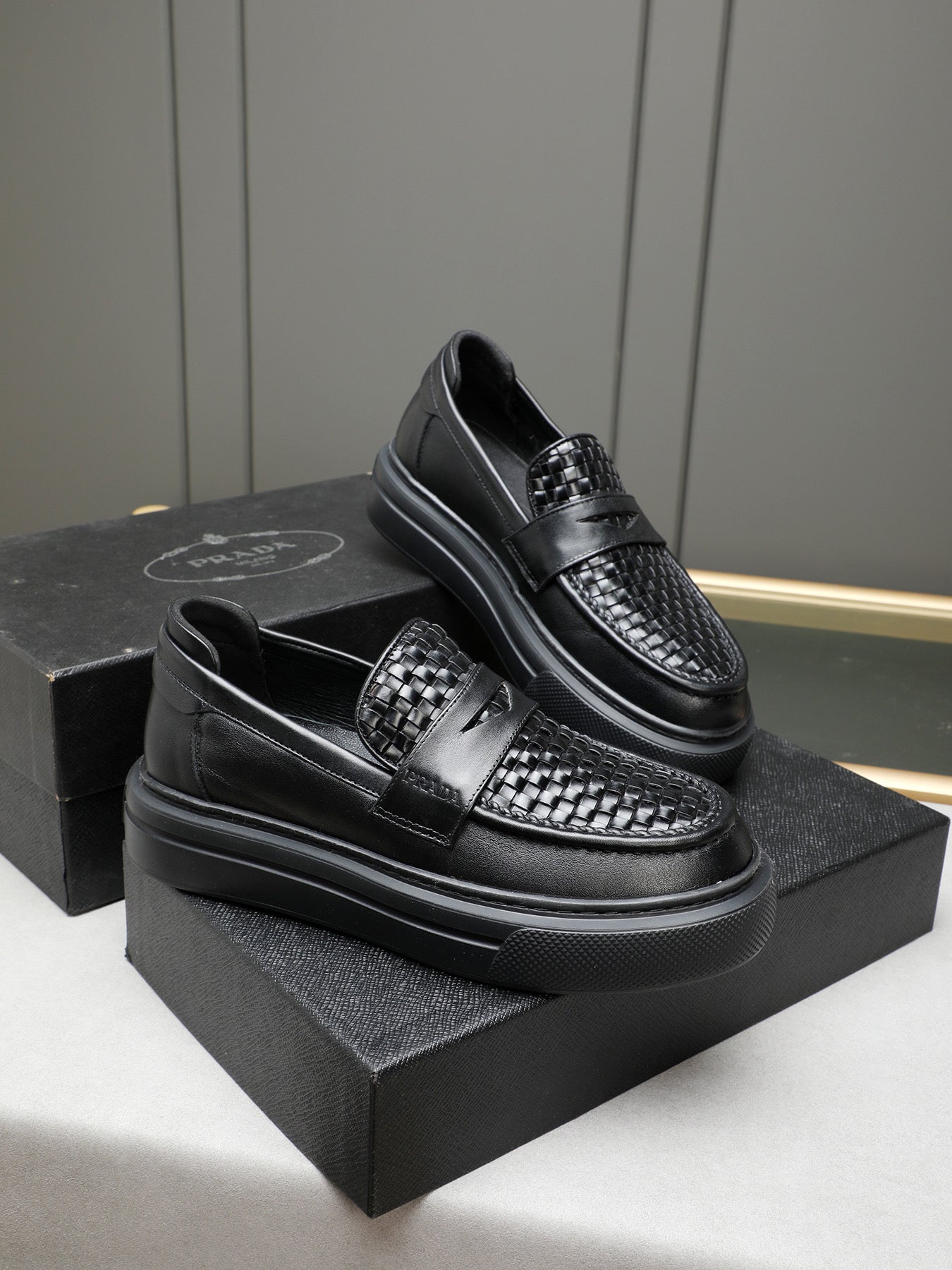 LuxluxHouse Best Quality Shoes Prada