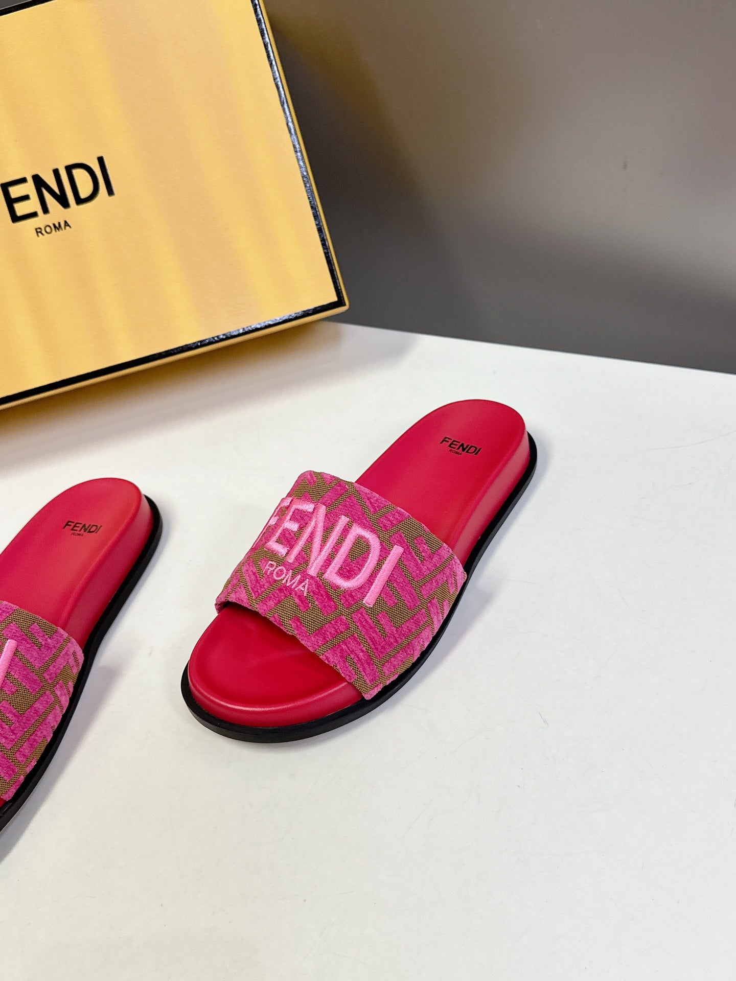 LuxluxHouse Best Quality Fendi Women Shoes