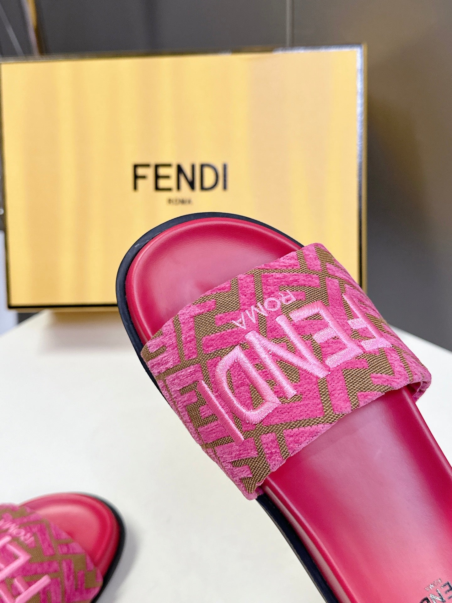 LuxluxHouse Best Quality Fendi Women Shoes