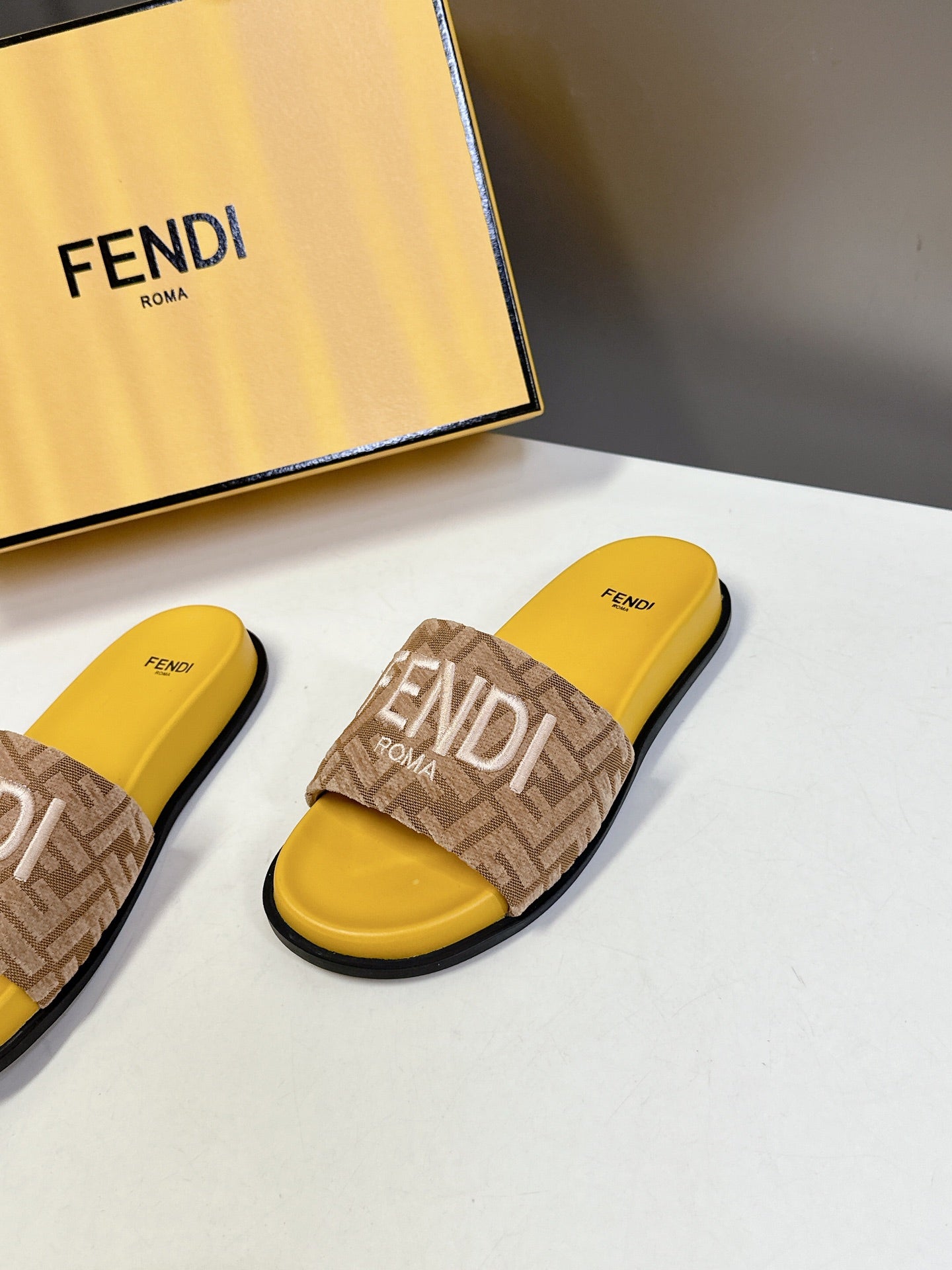 LuxluxHouse Best Quality Fendi Women Shoes