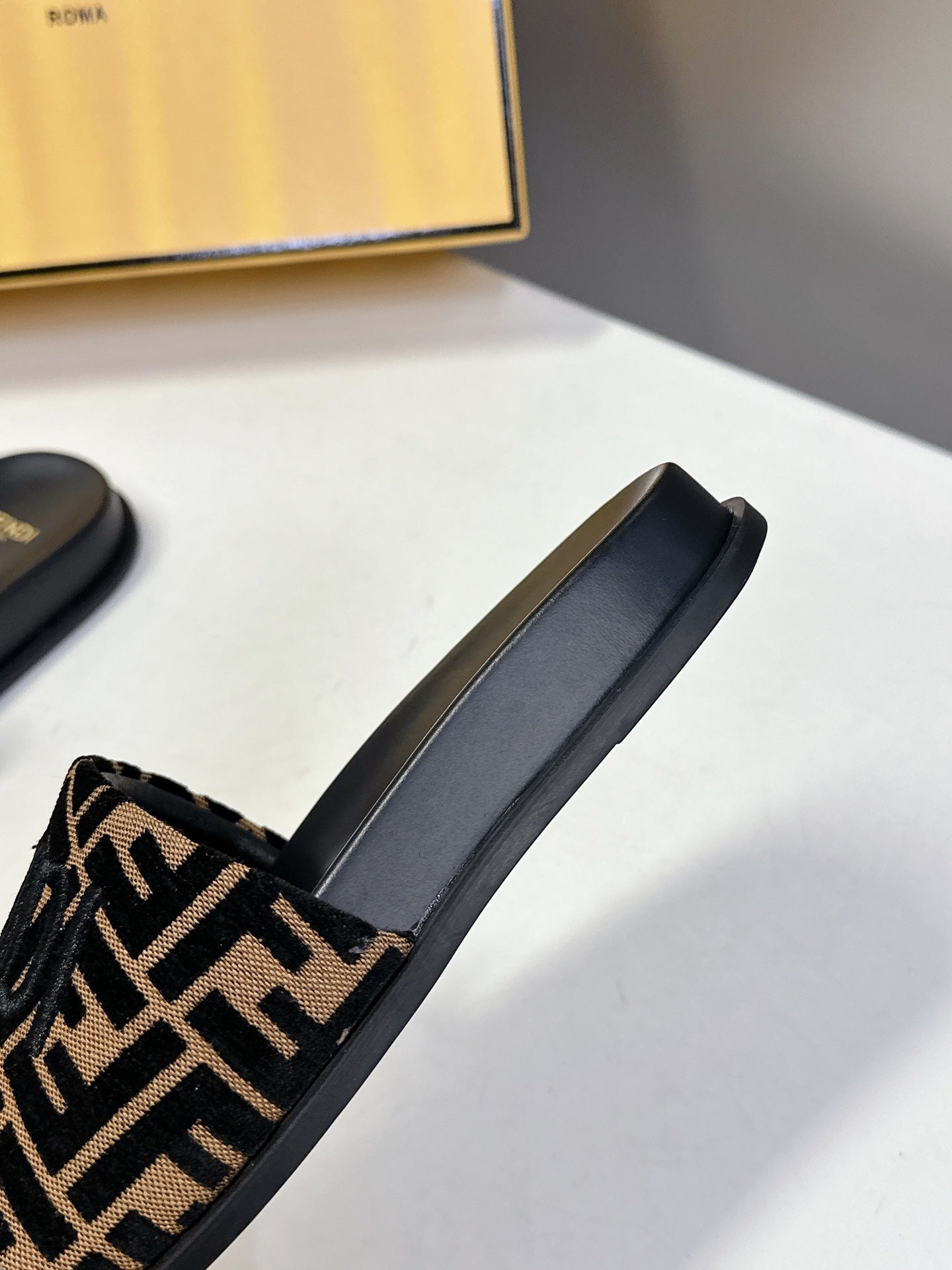 LuxluxHouse Best Quality Fendi Women Shoes