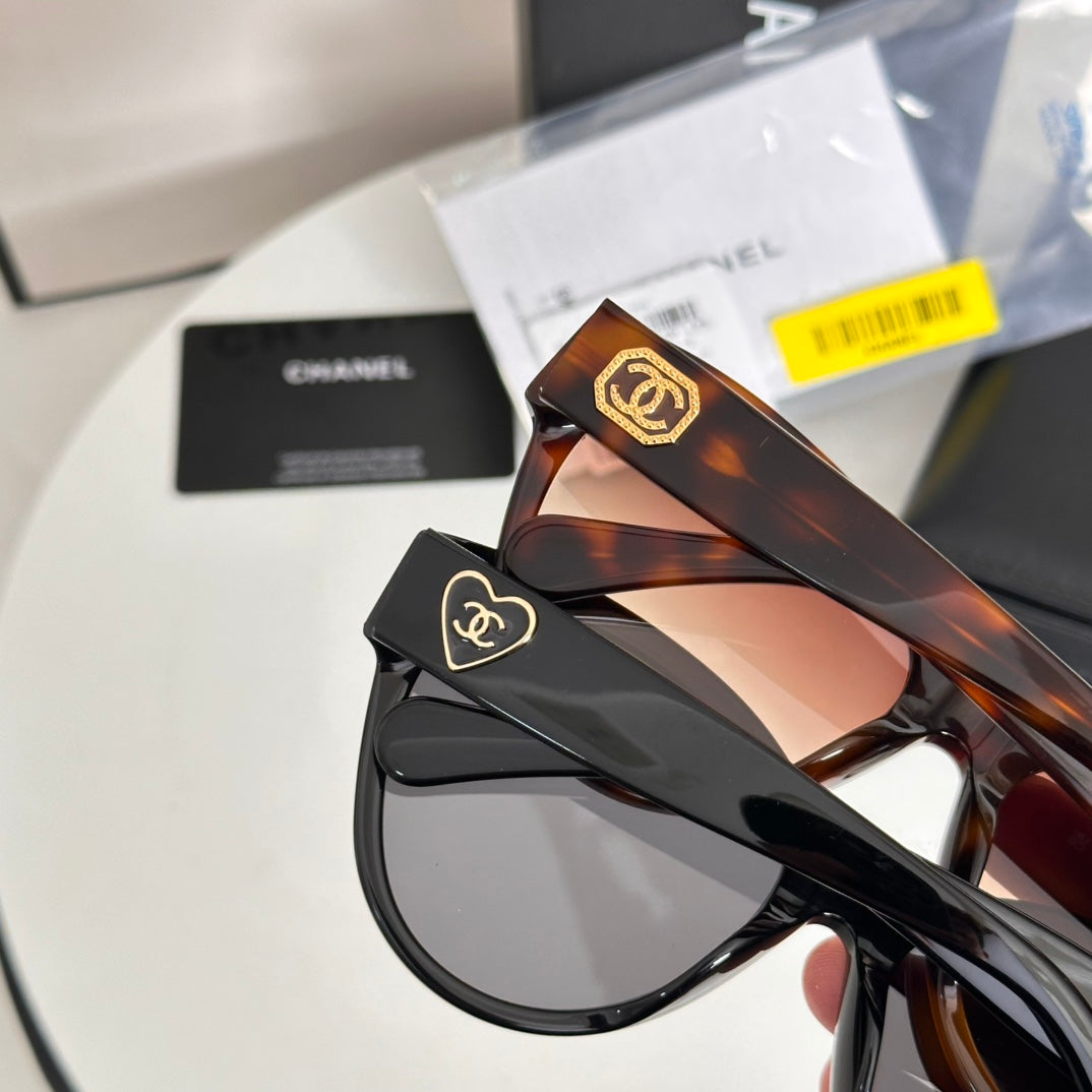 LuxluxHouse Best Quality Glasses Chanel