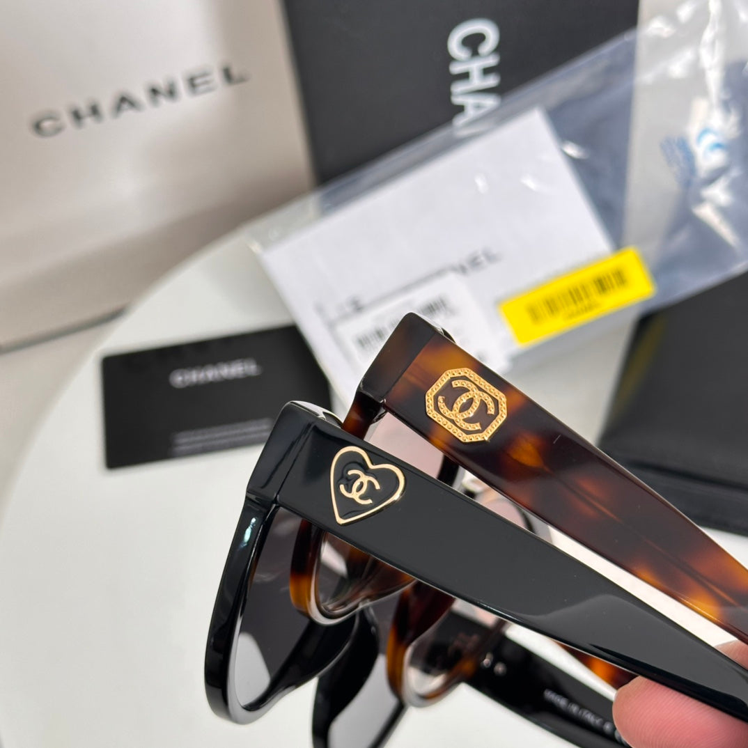 LuxluxHouse Best Quality Glasses Chanel