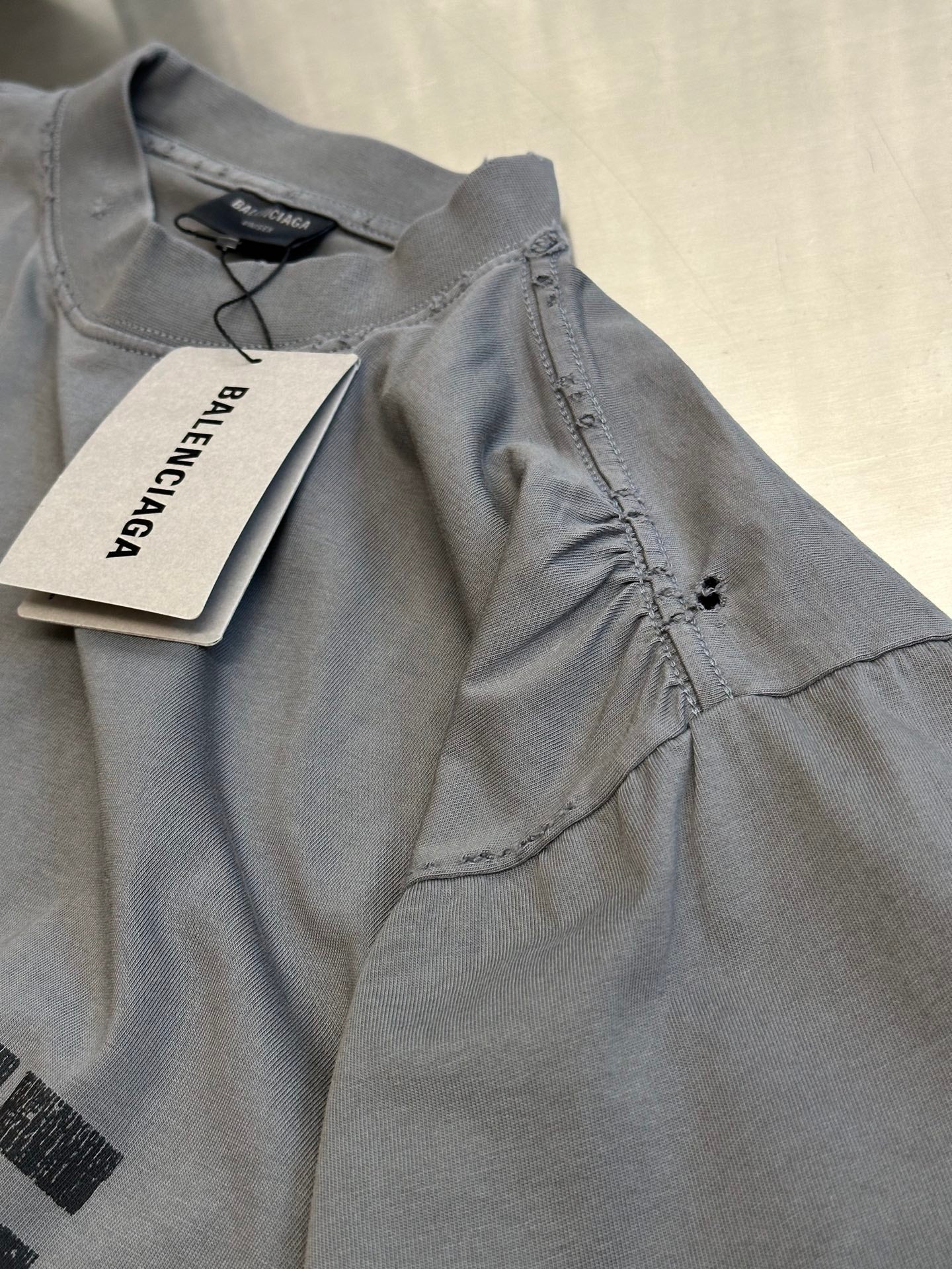 LuxluxHouse Best Quality Clothes Balenciaga T-shirt