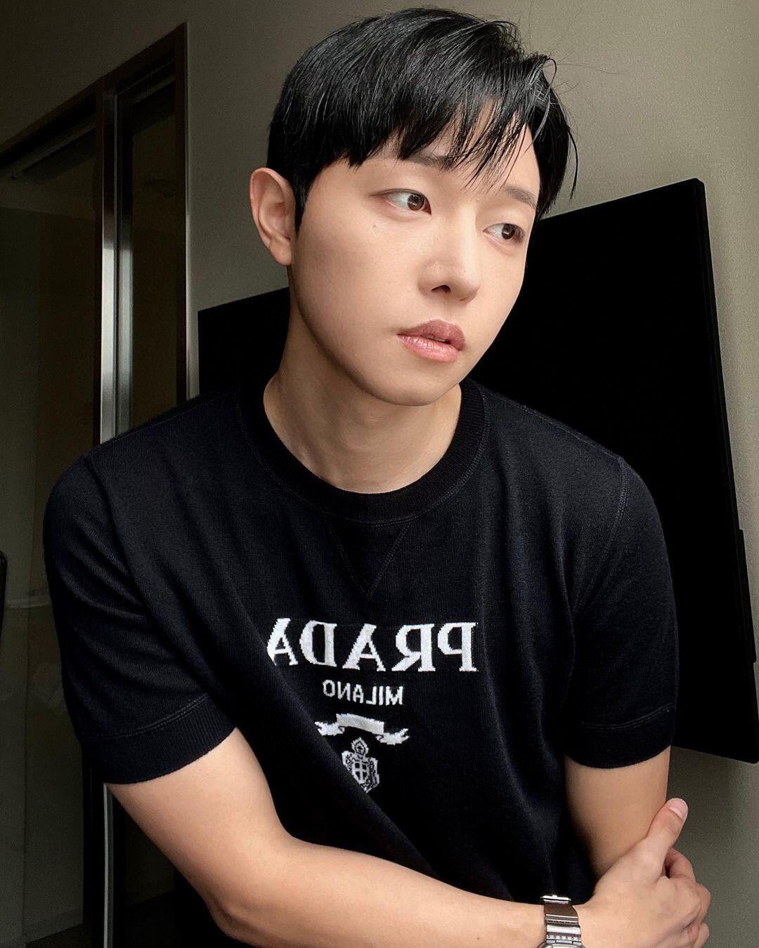 LuxluxHouse Best Quality Clothes T-shirt Prada