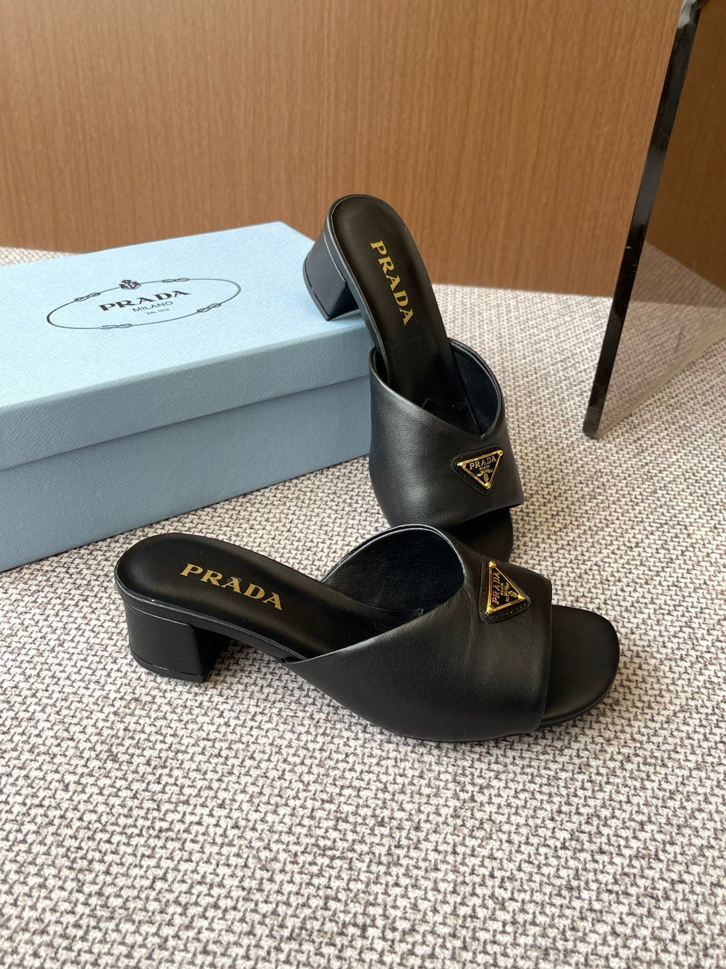 LuxluxHouse Best Quality Women Shoes Prada