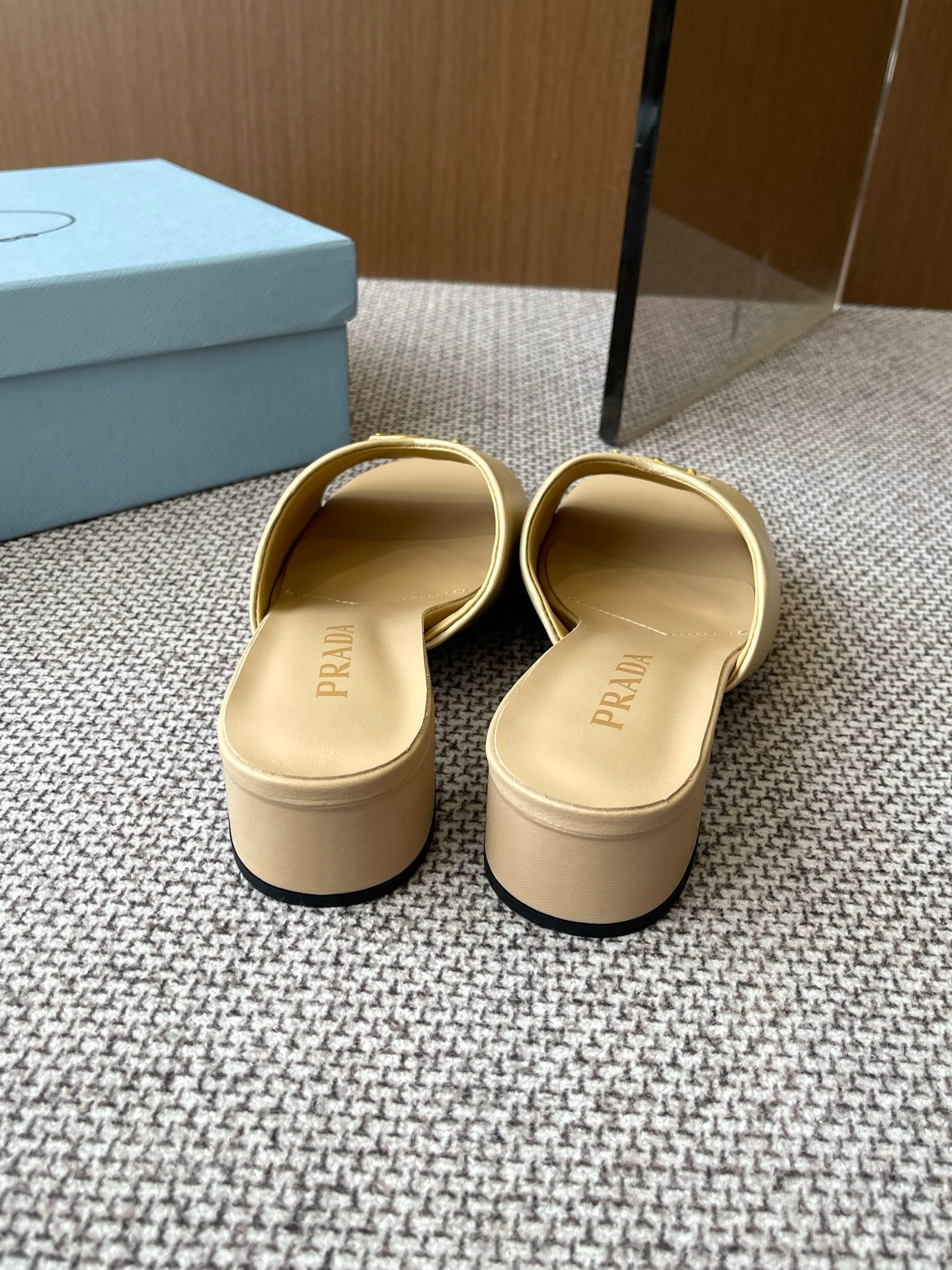 LuxluxHouse Best Quality Women Shoes Prada