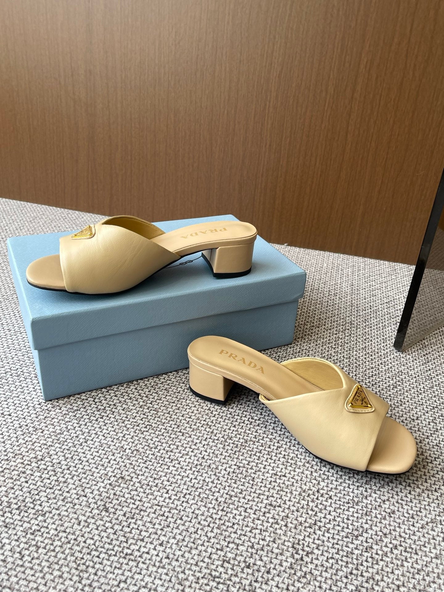 LuxluxHouse Best Quality Women Shoes Prada