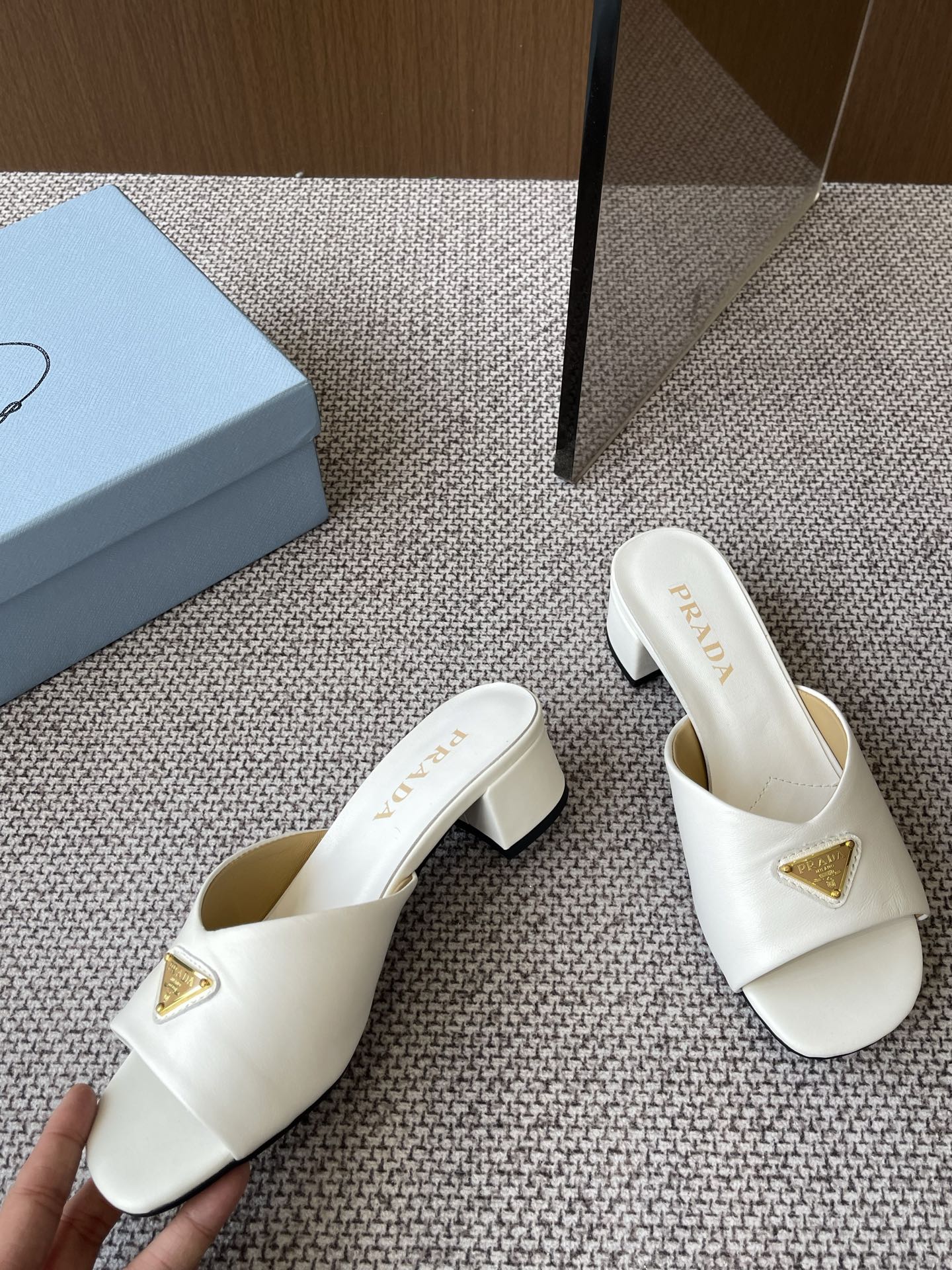 LuxluxHouse Best Quality Women Shoes Prada