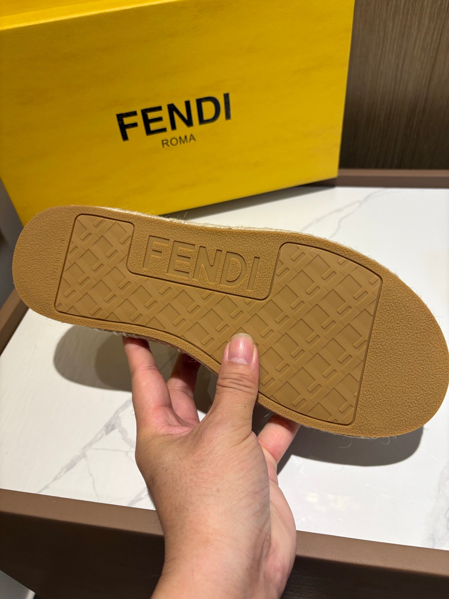 LuxluxHouse Best Quality Sandals Fendi