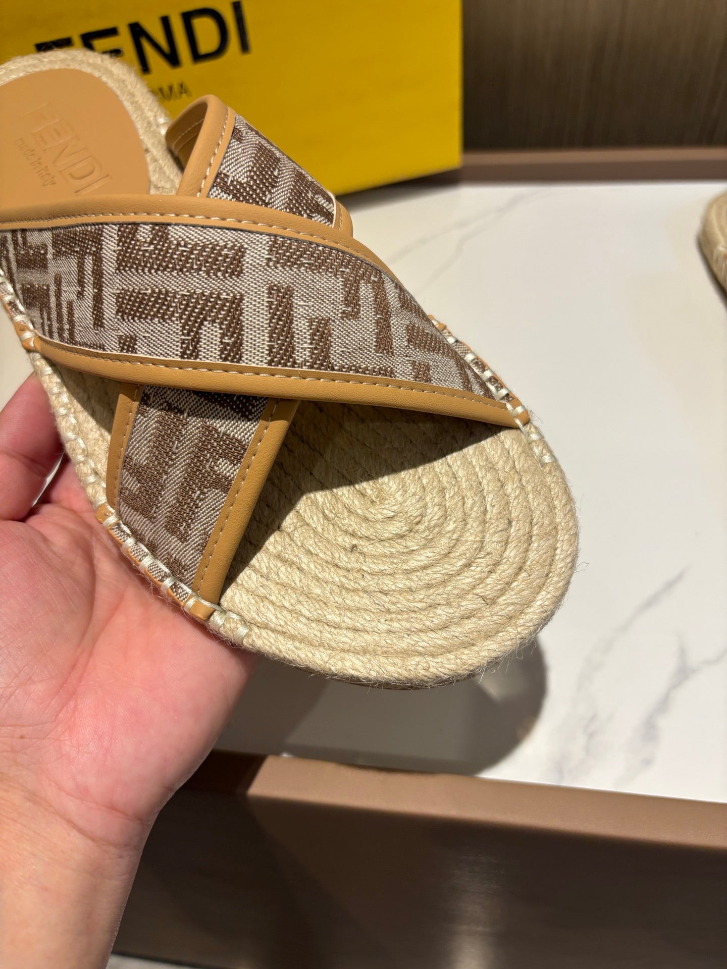 LuxluxHouse Best Quality Sandals Fendi