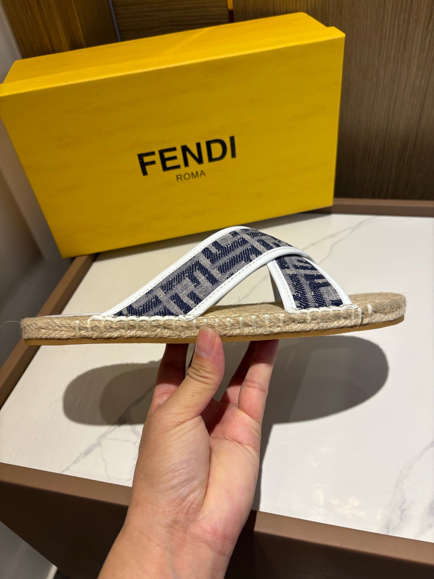 LuxluxHouse Best Quality Sandals Fendi