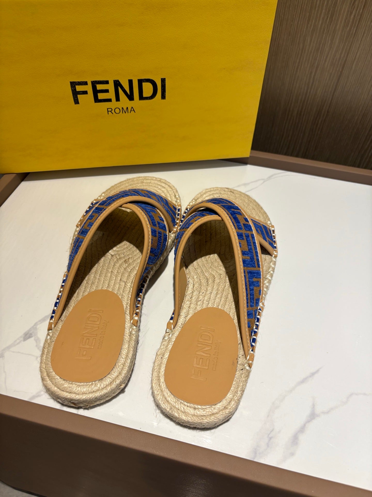 LuxluxHouse Best Quality Sandals Fendi