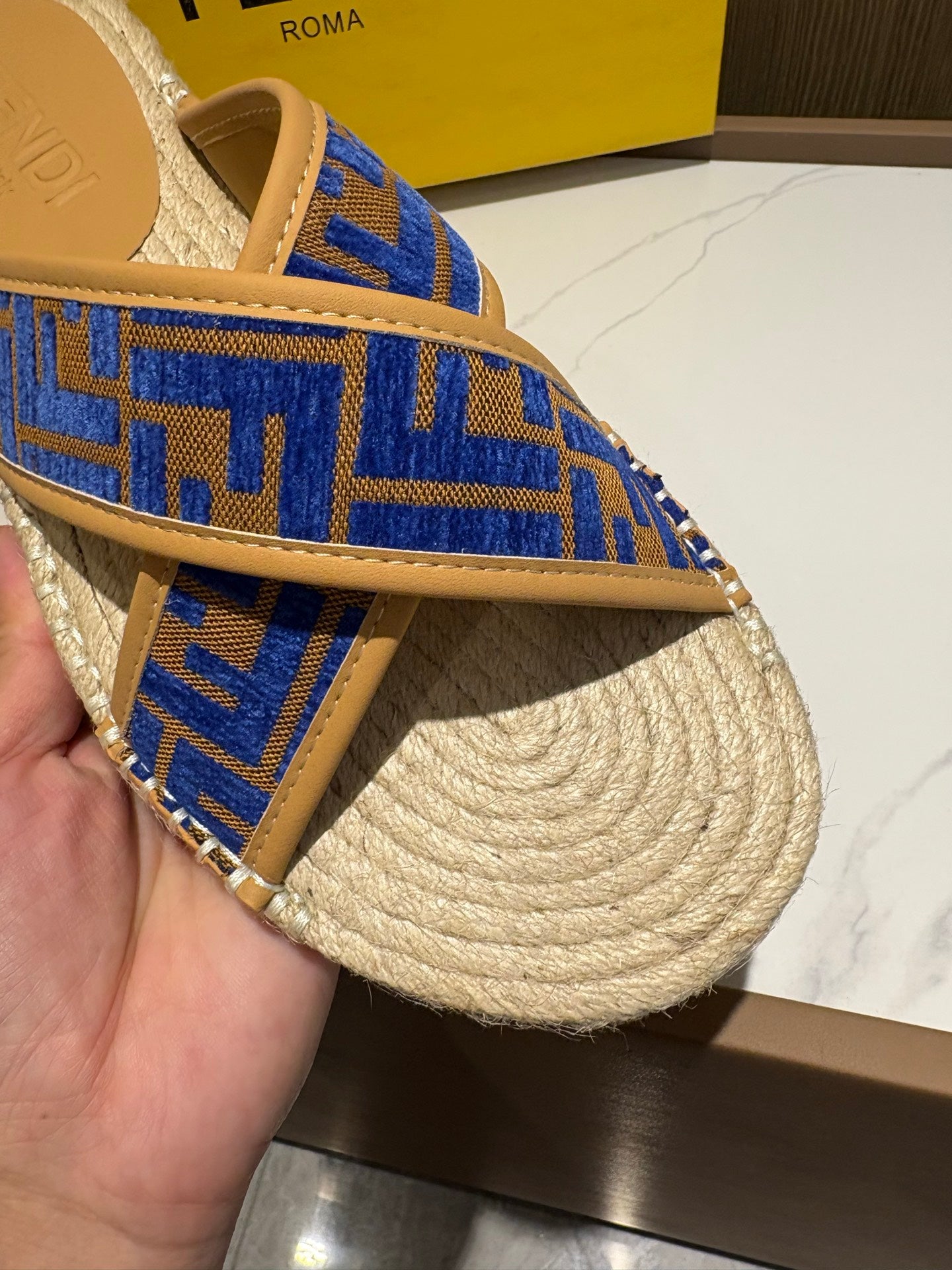 LuxluxHouse Best Quality Sandals Fendi