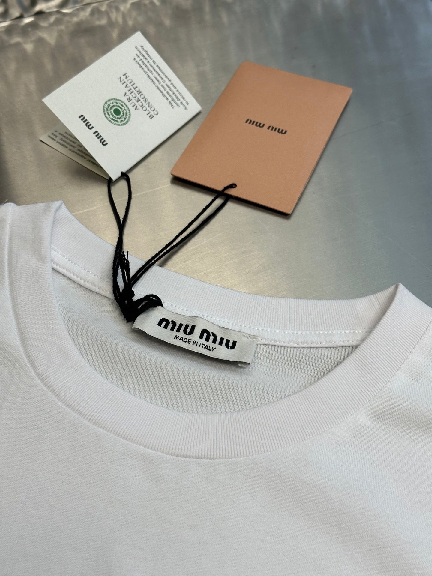 LuxluxHouse Best Quality Clothes Miu Miu T-shirt