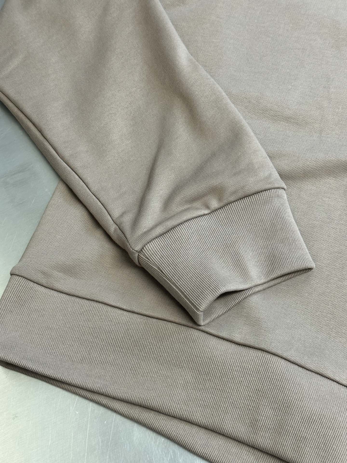 LuxluxHouse Best Quality Clothes Hoodie & Sweater Louis Vuitton