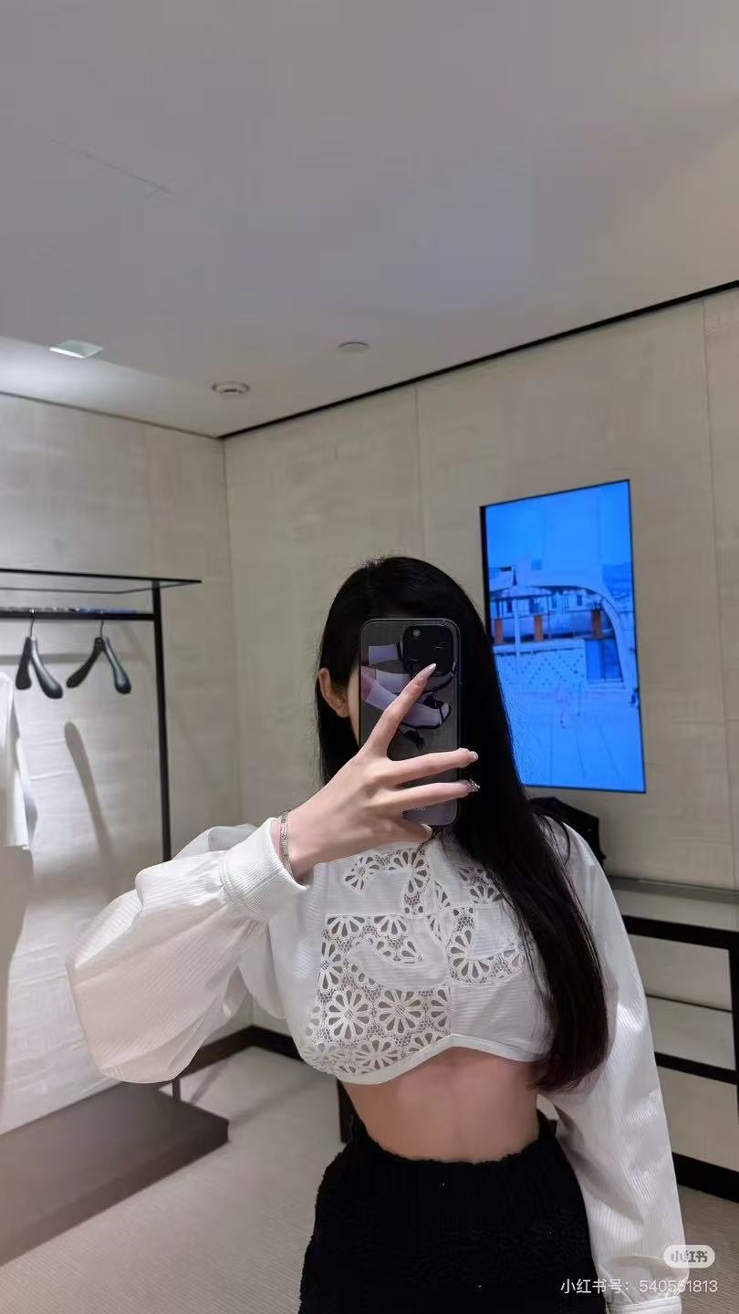 LuxluxHouse Best Quality Clothes T-shirt Chanel & Maison Margiela