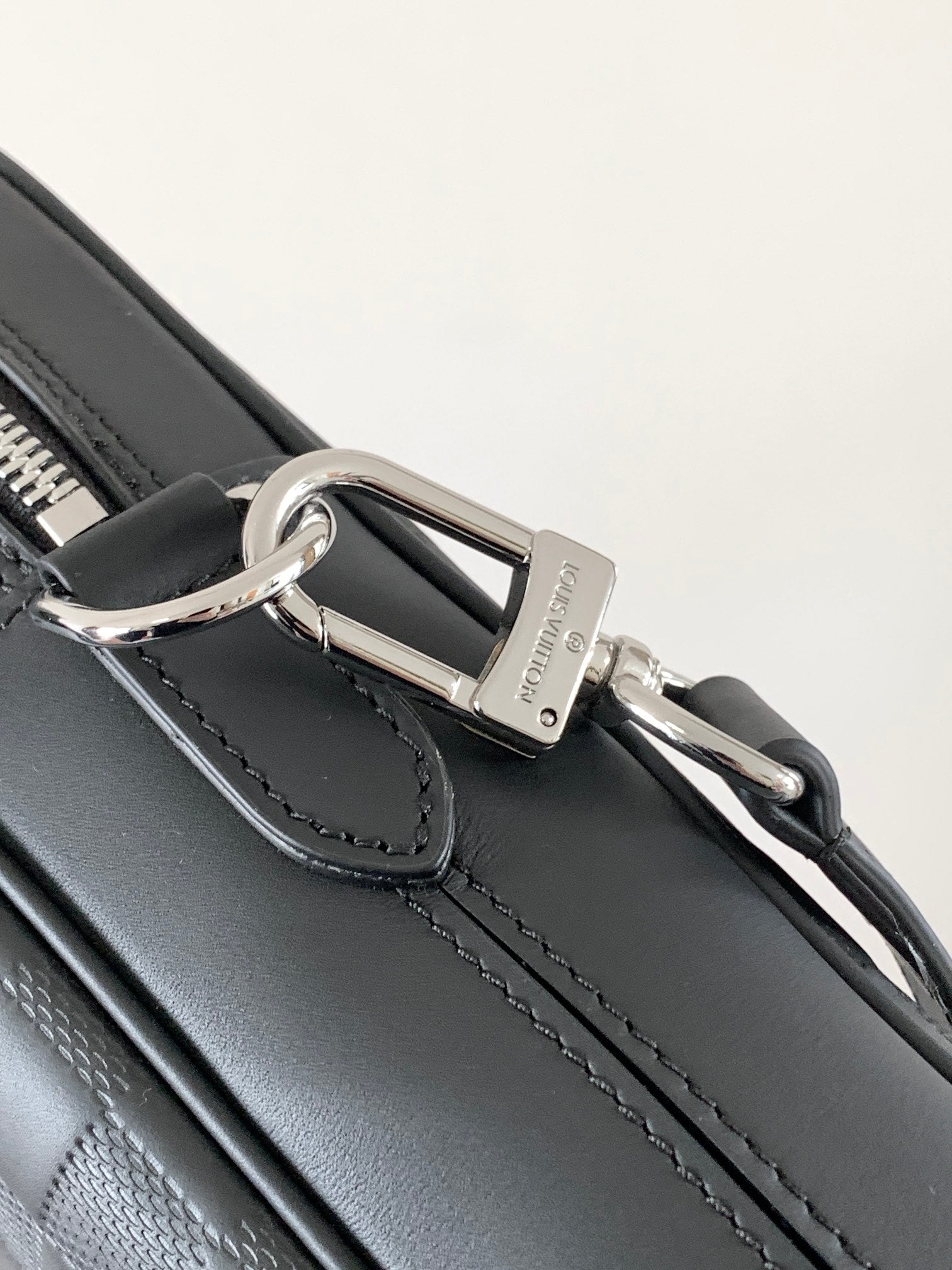 LuxluxHouse Best Quality Bags Louis Vuitton Men
