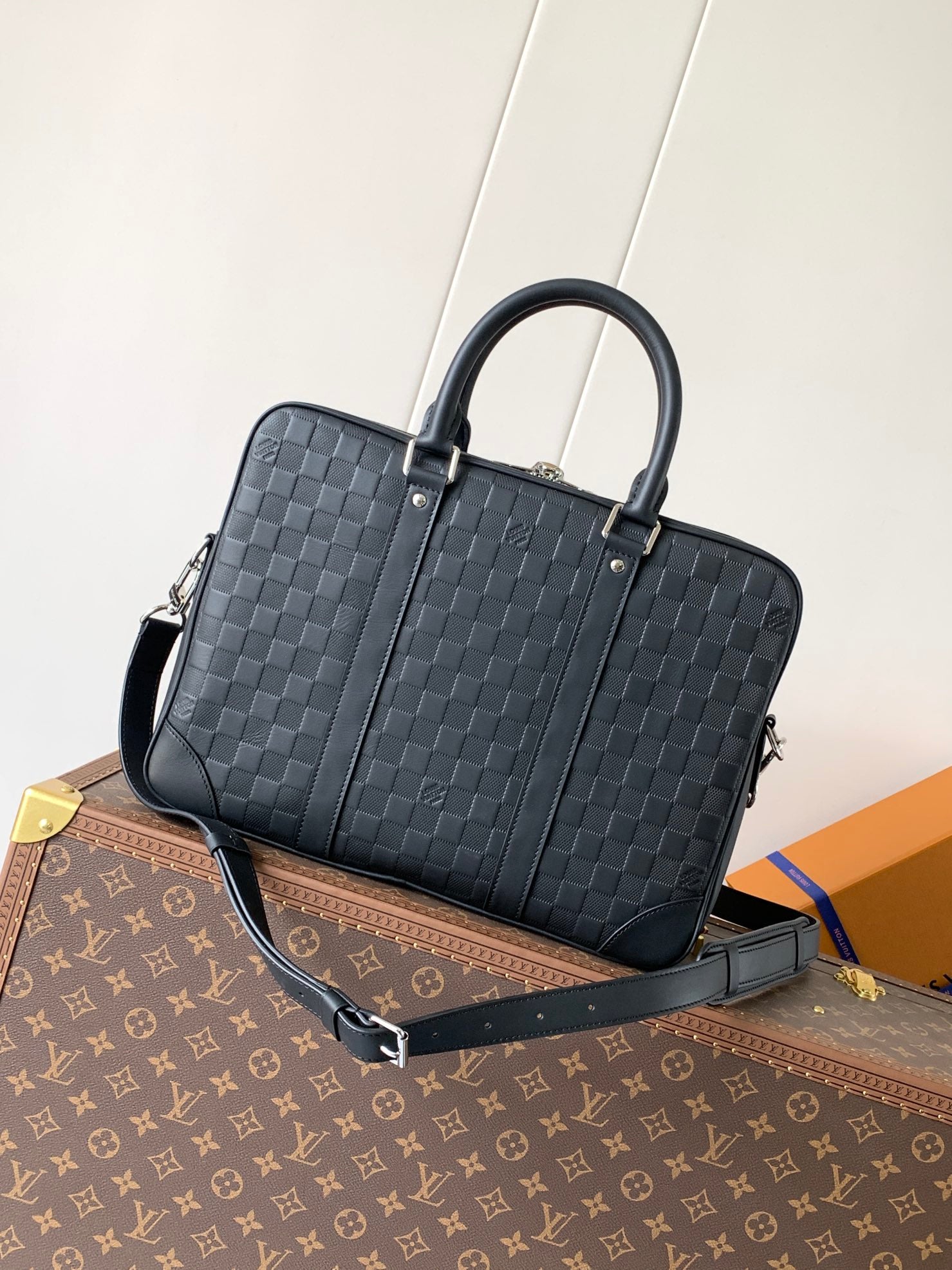 LuxluxHouse Best Quality Bags Louis Vuitton Men