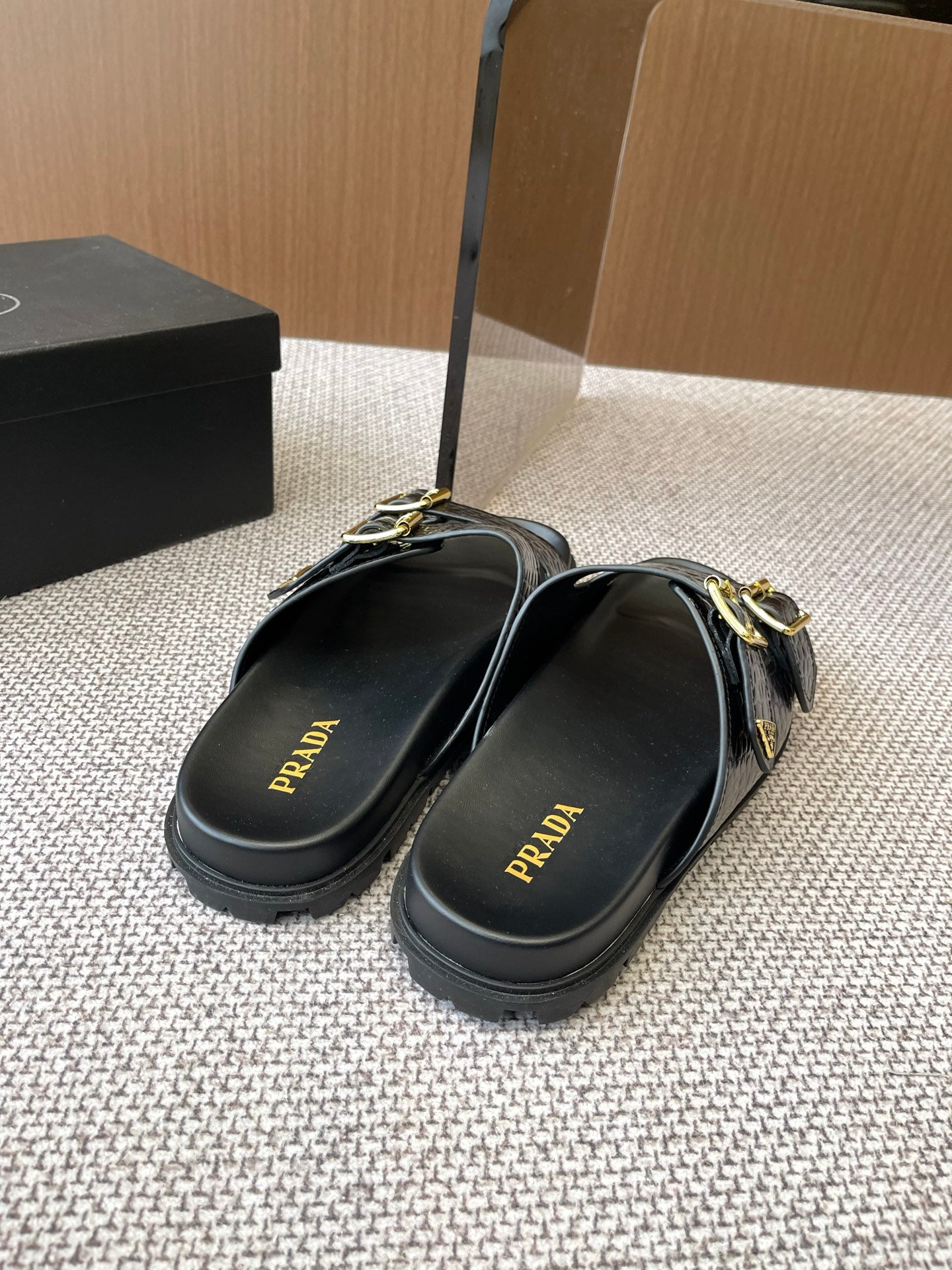 LuxluxHouse Best Quality Women Shoes Prada
