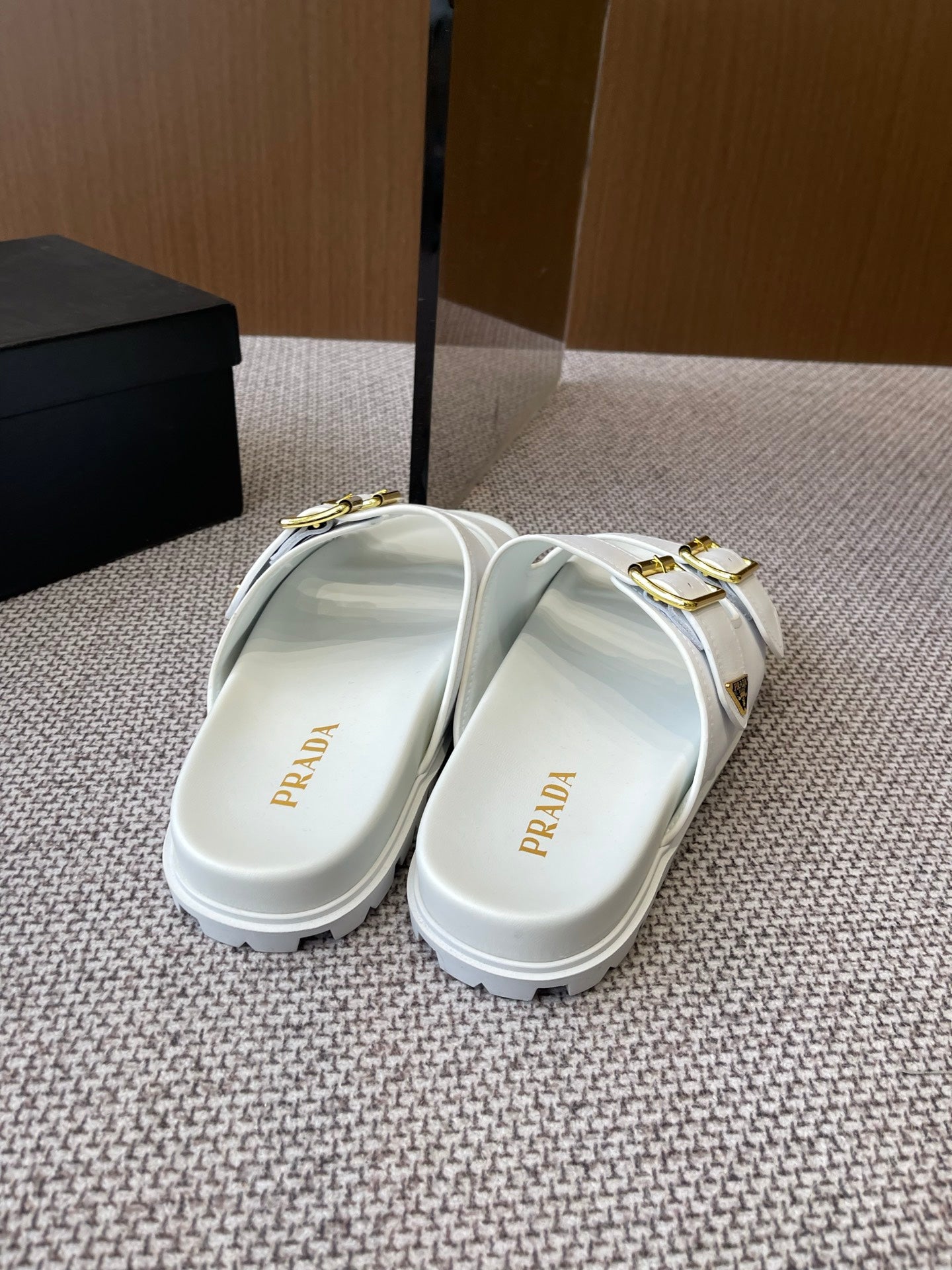 LuxluxHouse Best Quality Women Shoes Prada