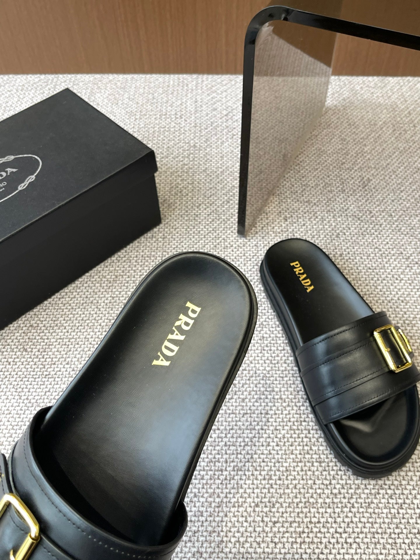 LuxluxHouse Best Quality Women Shoes Prada