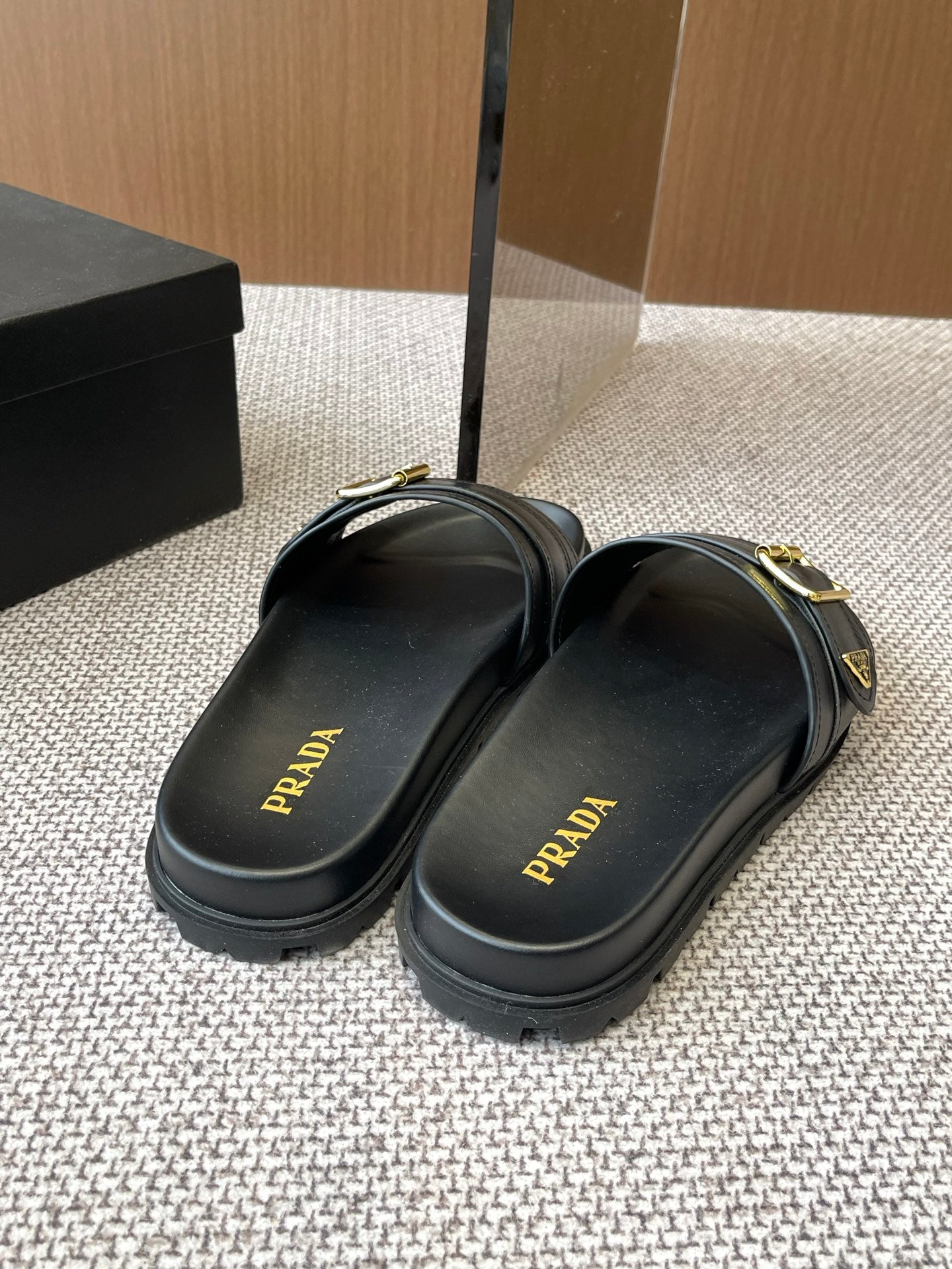 LuxluxHouse Best Quality Women Shoes Prada