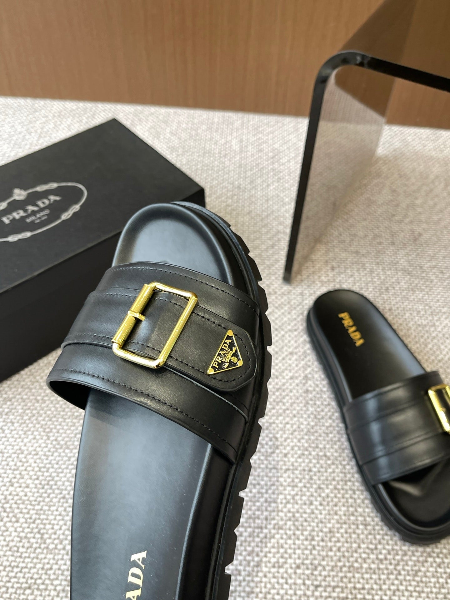 LuxluxHouse Best Quality Women Shoes Prada