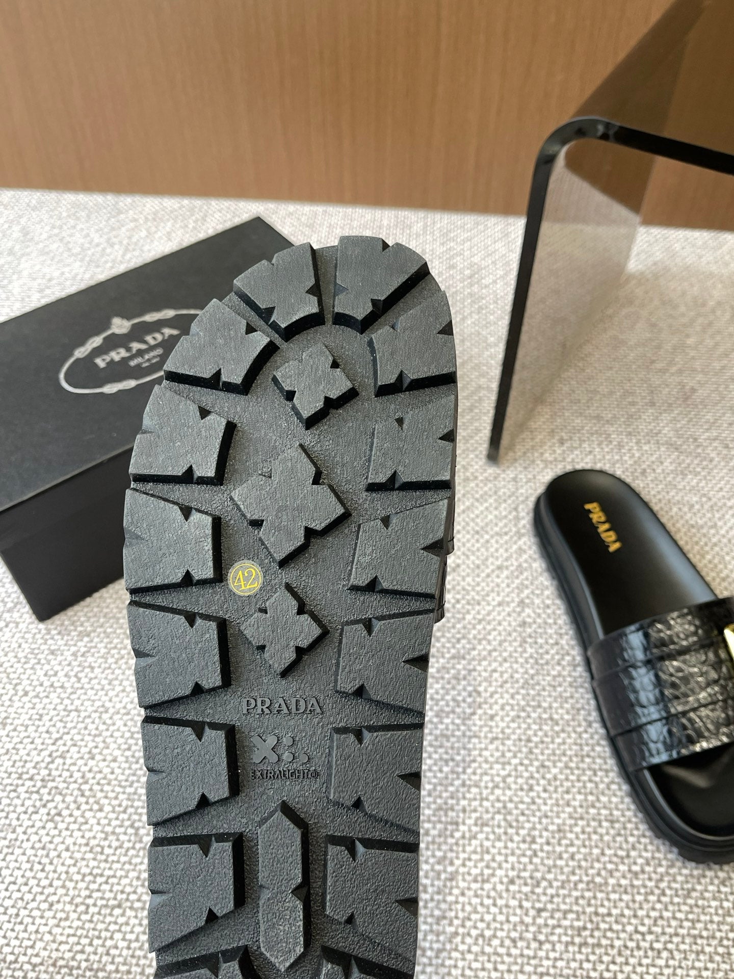 LuxluxHouse Best Quality Women Shoes Prada