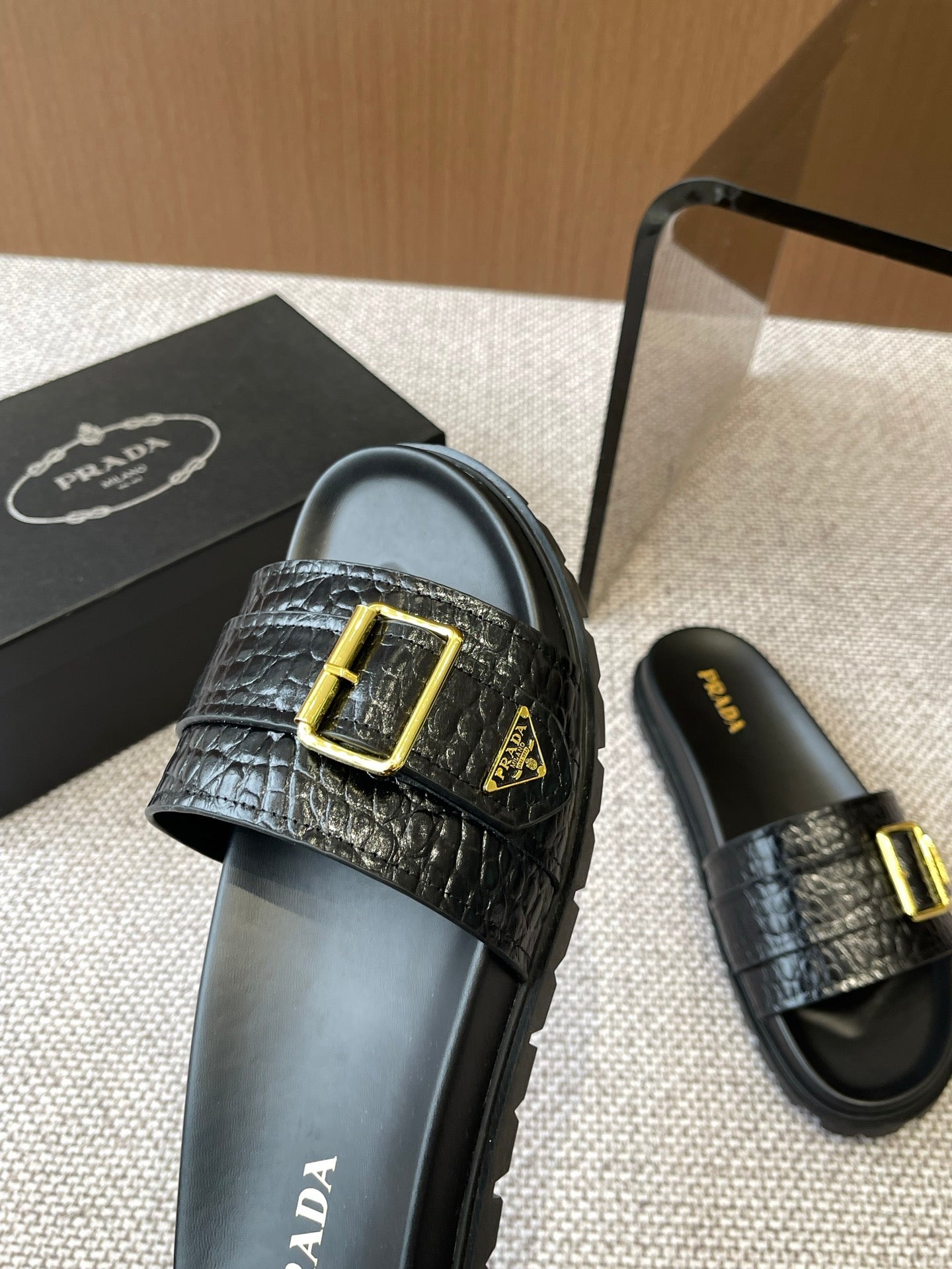 LuxluxHouse Best Quality Women Shoes Prada
