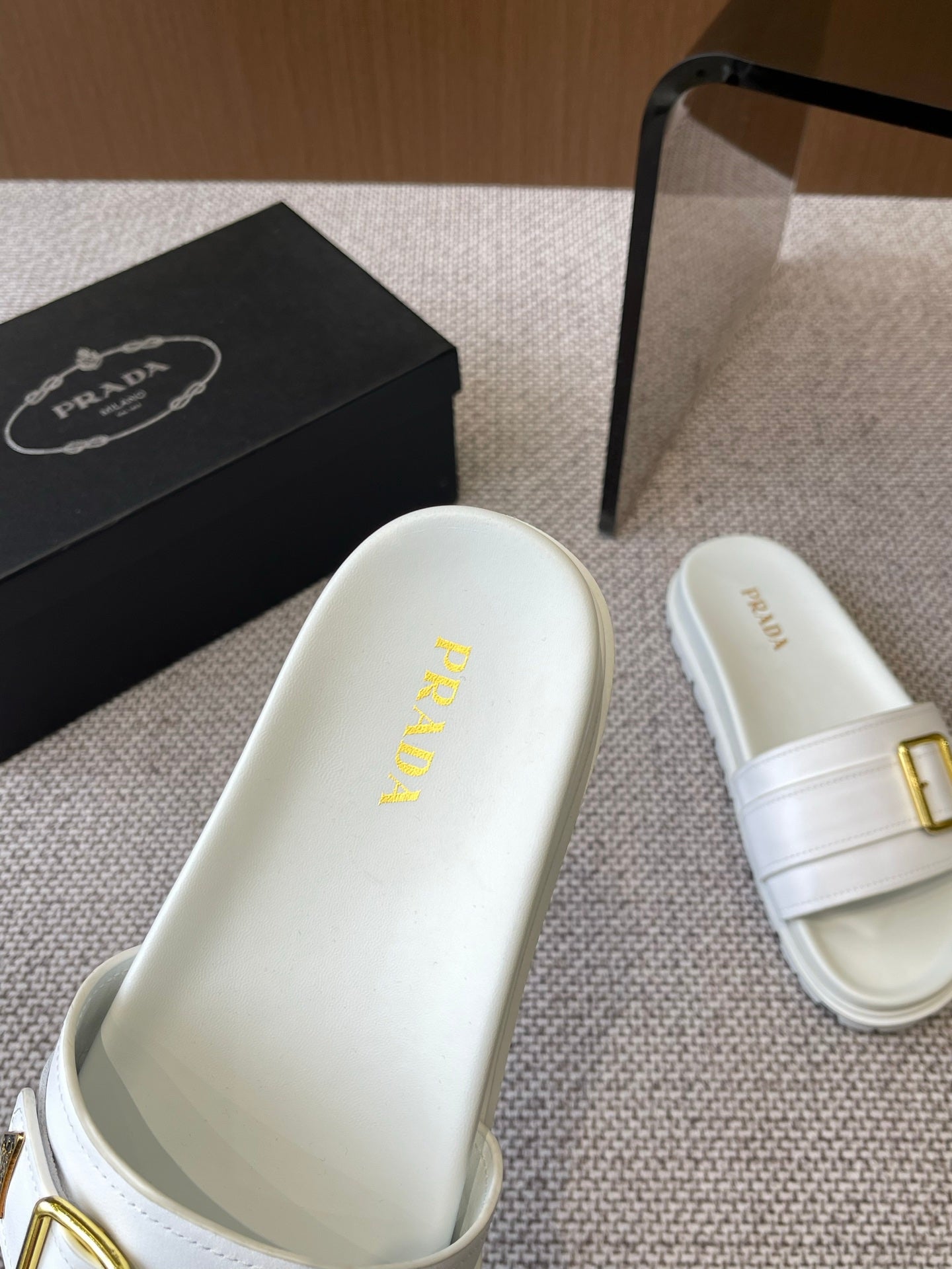 LuxluxHouse Best Quality Women Shoes Prada